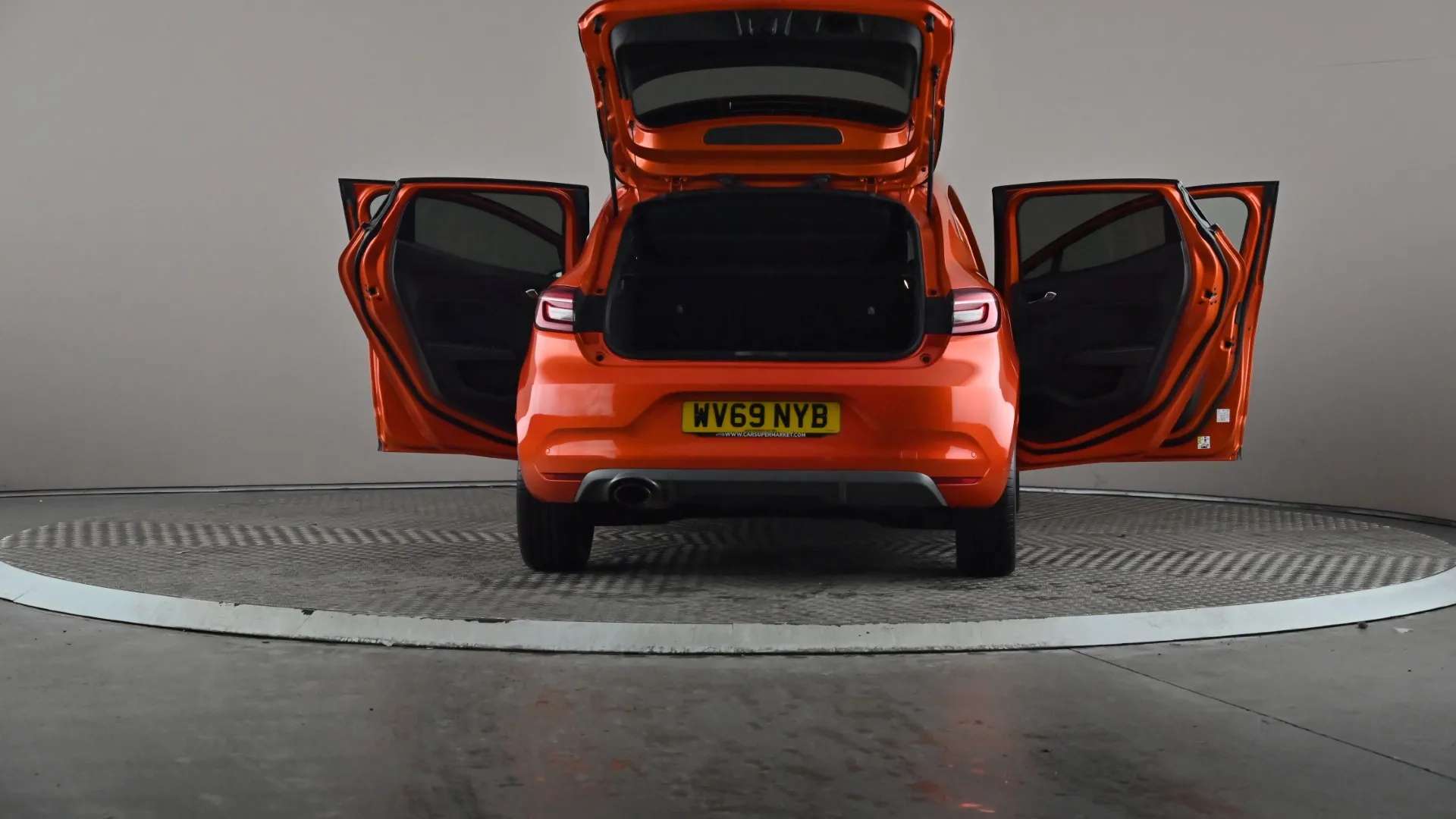 2019 RENAULT CLIO 2019 RENAULT CLIO