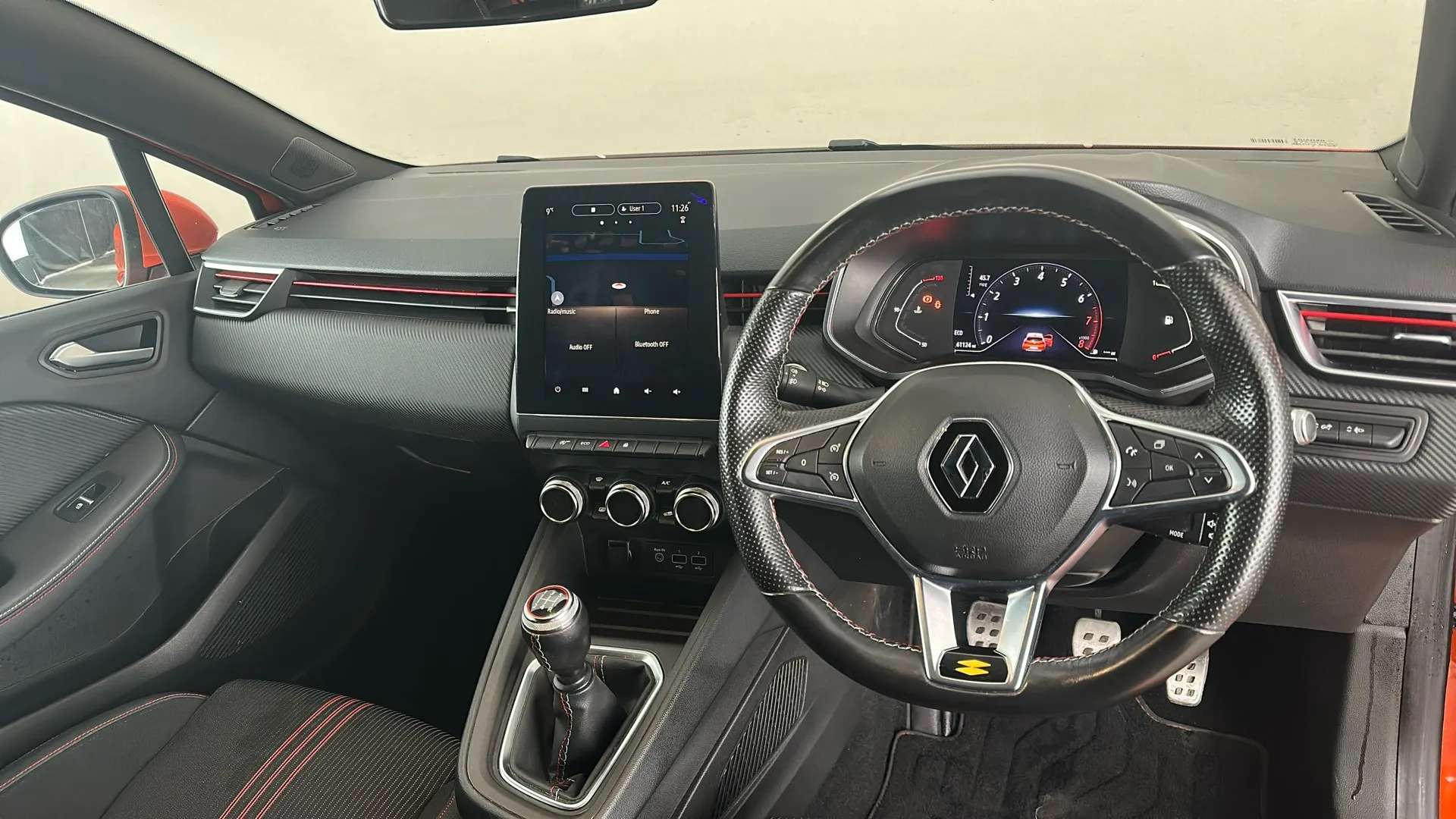 2019 RENAULT CLIO 2019 RENAULT CLIO