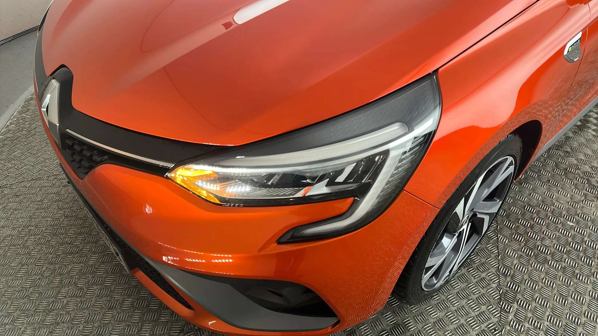 2019 RENAULT CLIO 2019 RENAULT CLIO