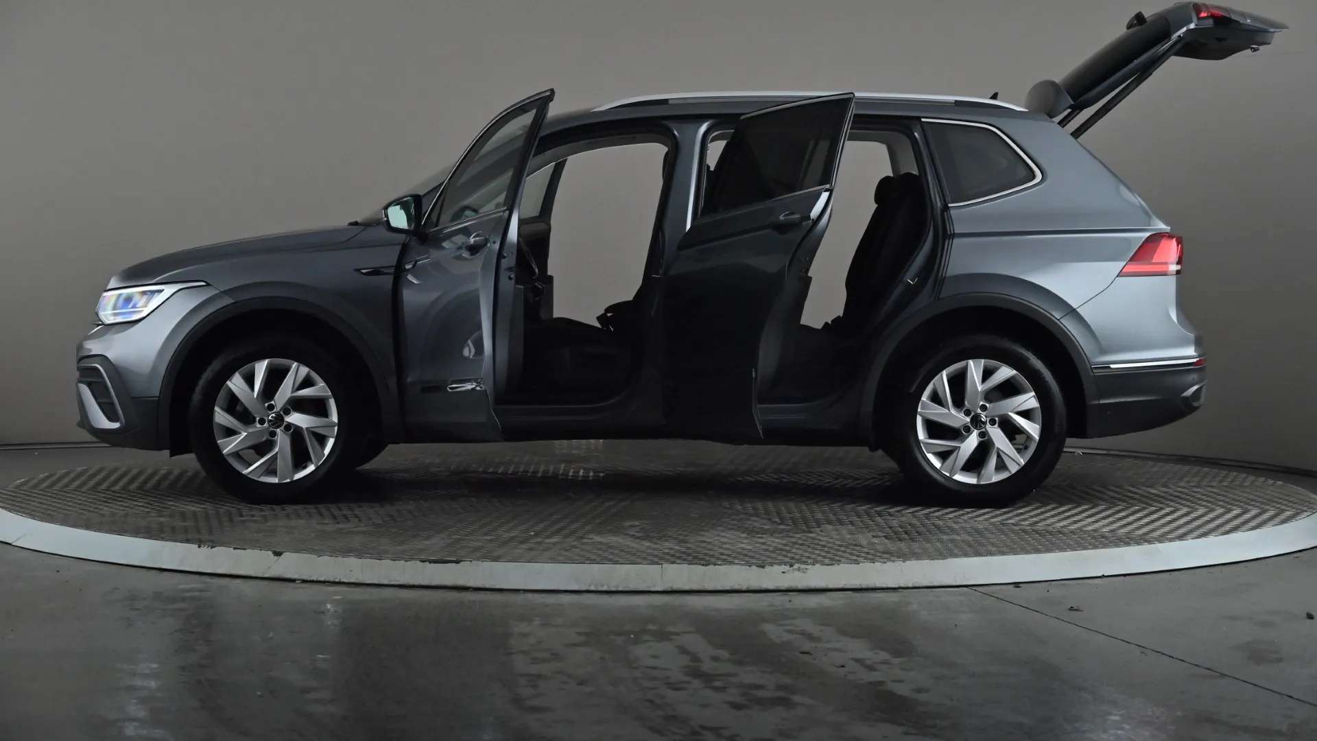 2022 VOLKSWAGEN TIGUAN ALLSPACE 2022 VOLKSWAGEN TIGUAN ALLSPACE