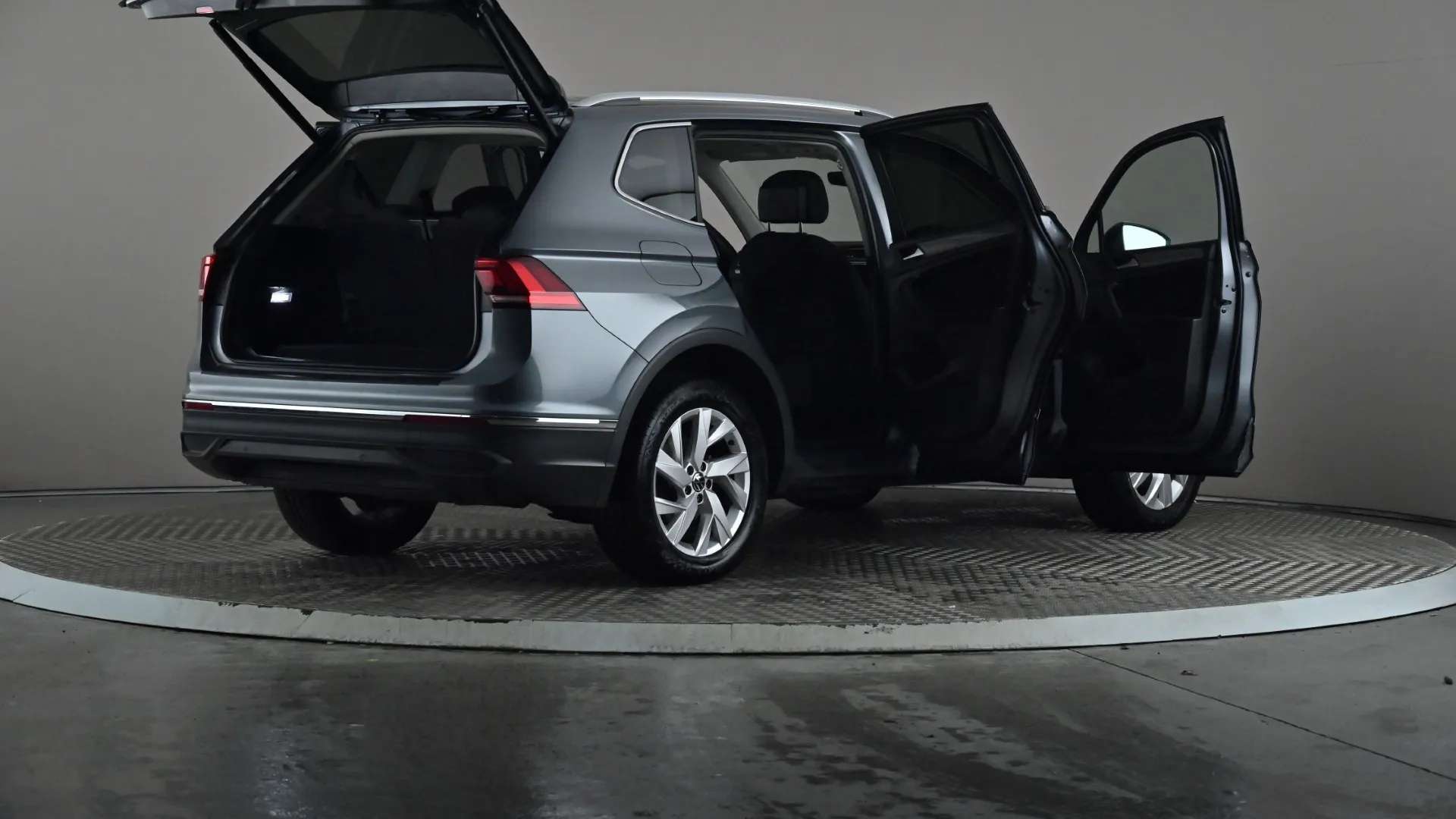 2022 VOLKSWAGEN TIGUAN ALLSPACE 2022 VOLKSWAGEN TIGUAN ALLSPACE