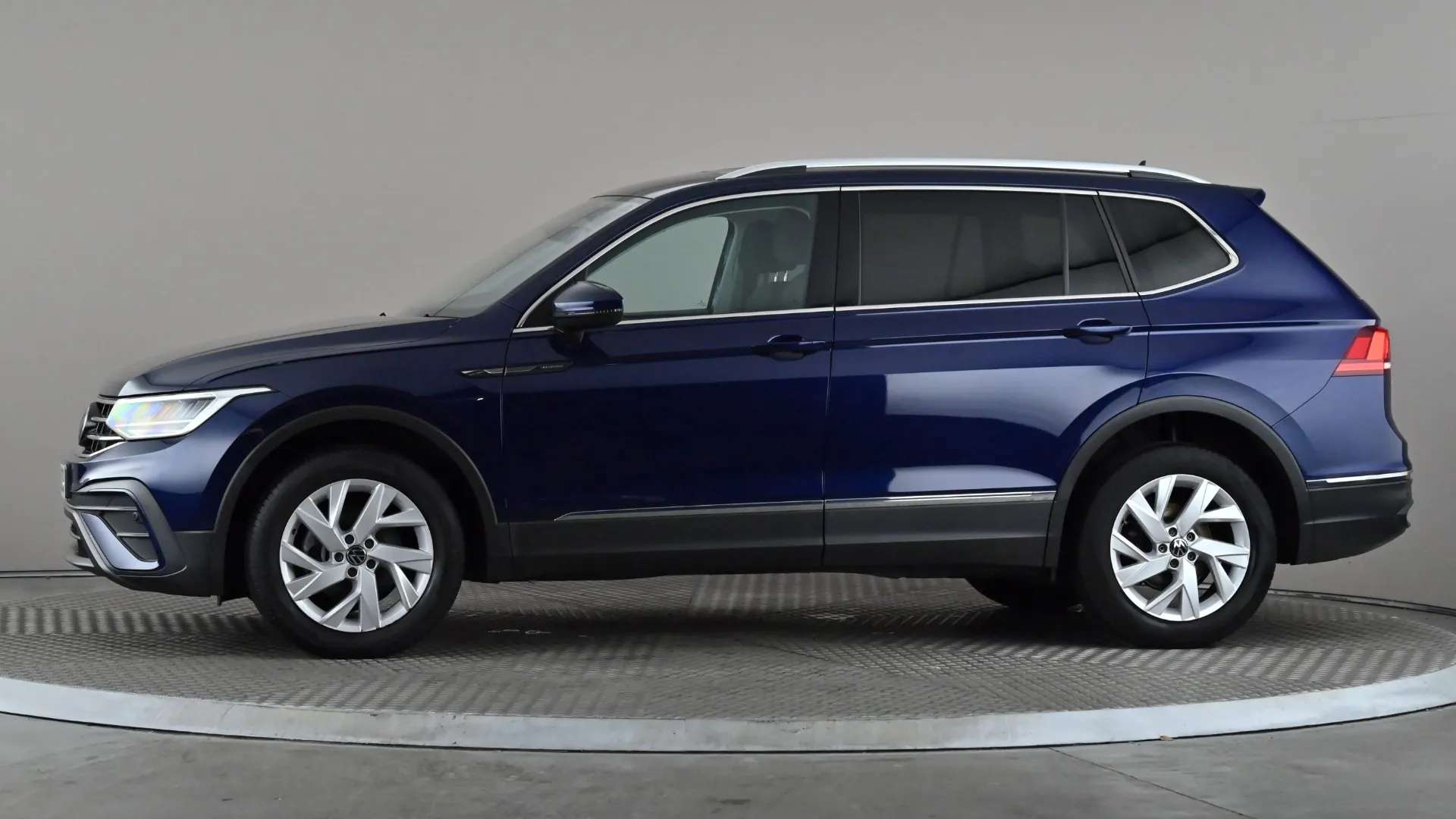 2023 VOLKSWAGEN TIGUAN ALLSPACE 2023 VOLKSWAGEN TIGUAN ALLSPACE