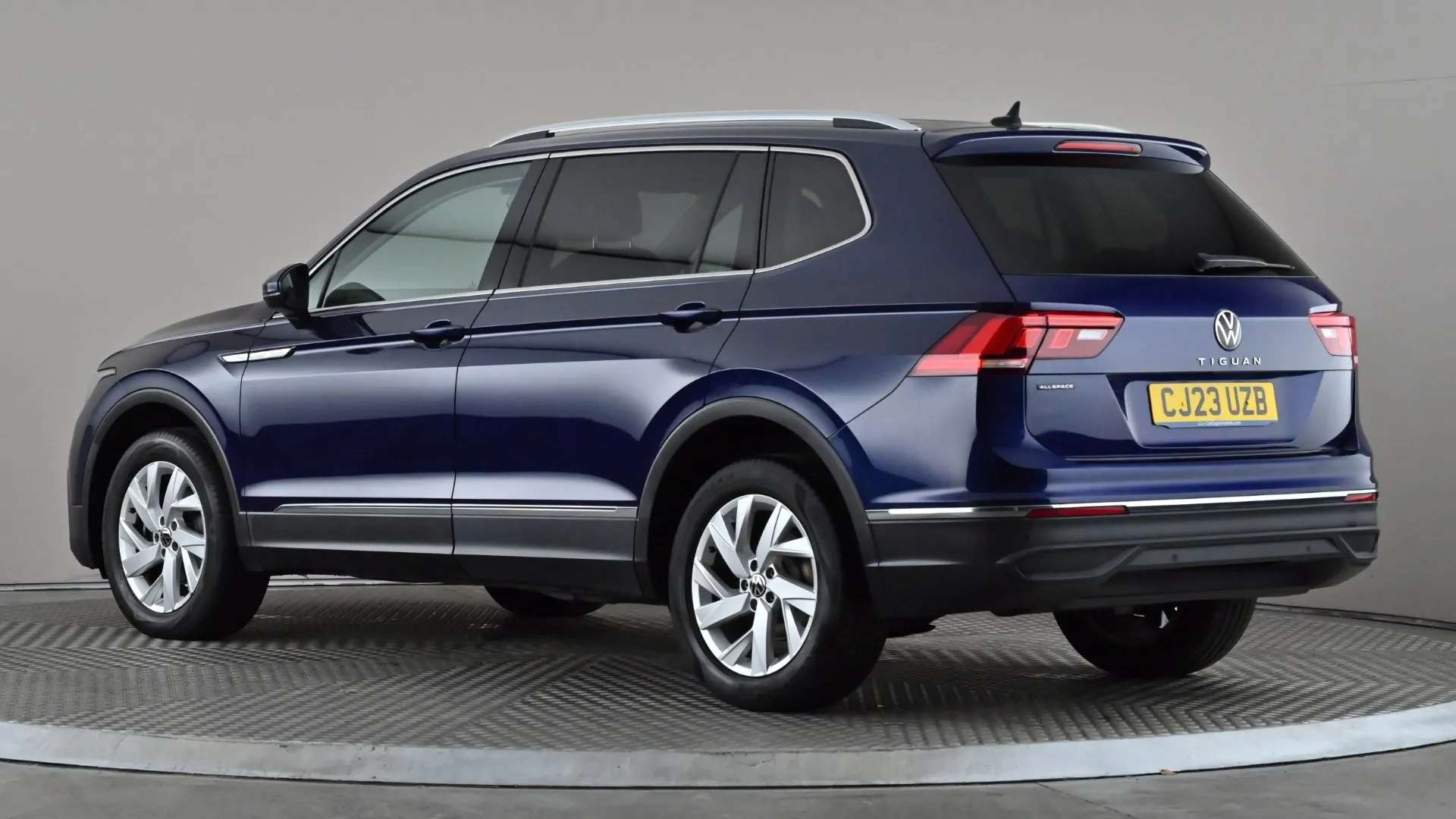 2023 VOLKSWAGEN TIGUAN ALLSPACE 2023 VOLKSWAGEN TIGUAN ALLSPACE
