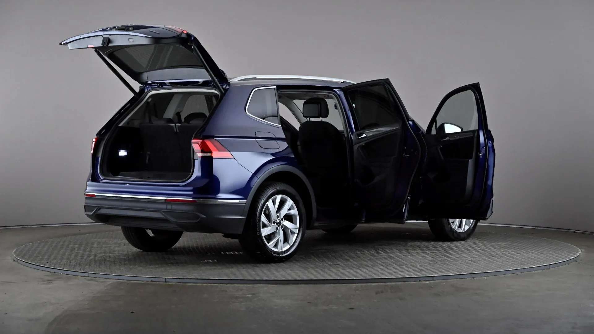 2022 VOLKSWAGEN TIGUAN ALLSPACE 2022 VOLKSWAGEN TIGUAN ALLSPACE