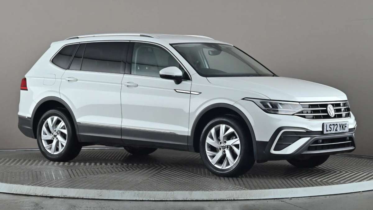 Check out this Volkswagen Tiguan Allspace 2022 Petrol Manual