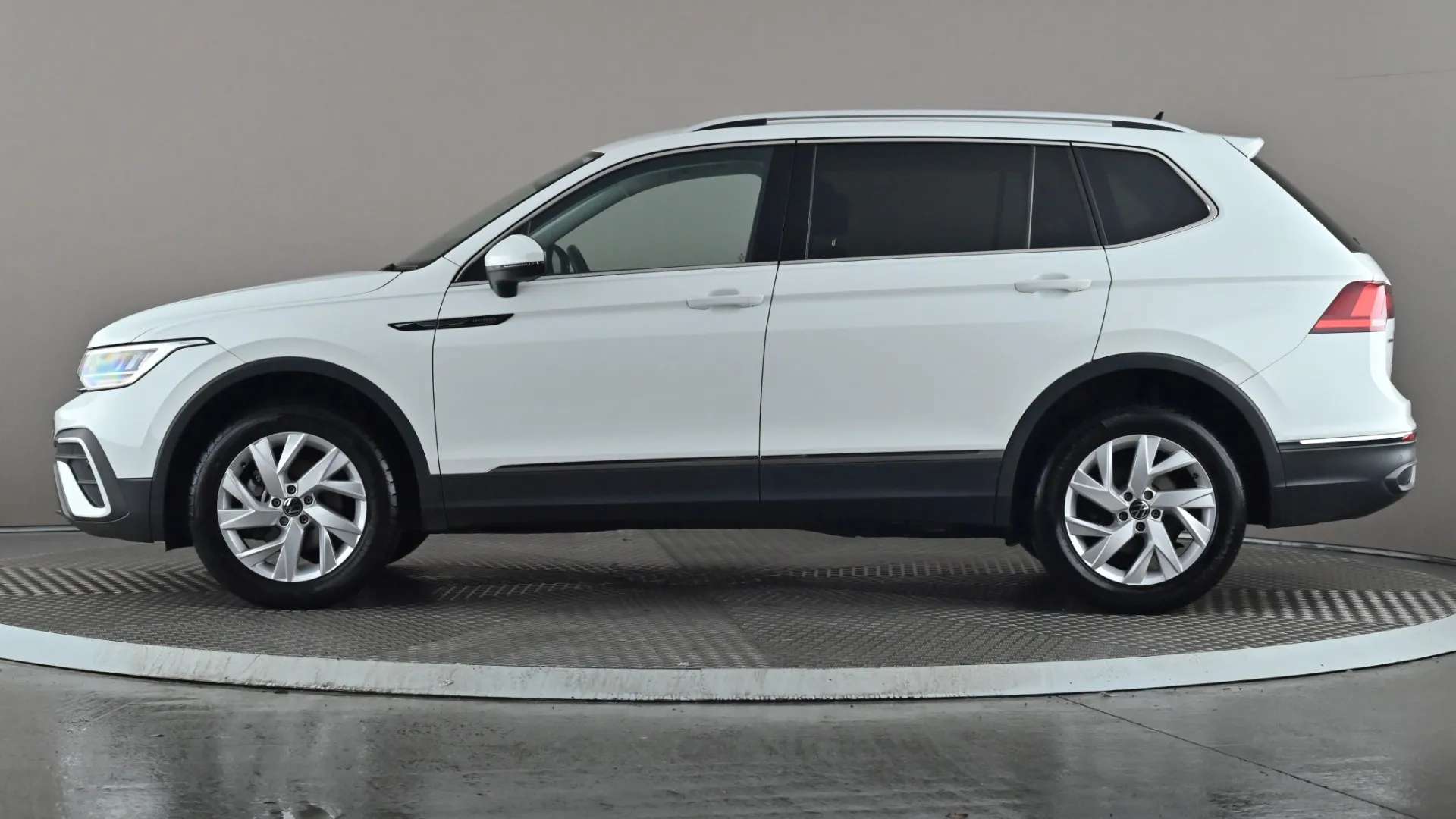2022 VOLKSWAGEN TIGUAN ALLSPACE 2022 VOLKSWAGEN TIGUAN ALLSPACE