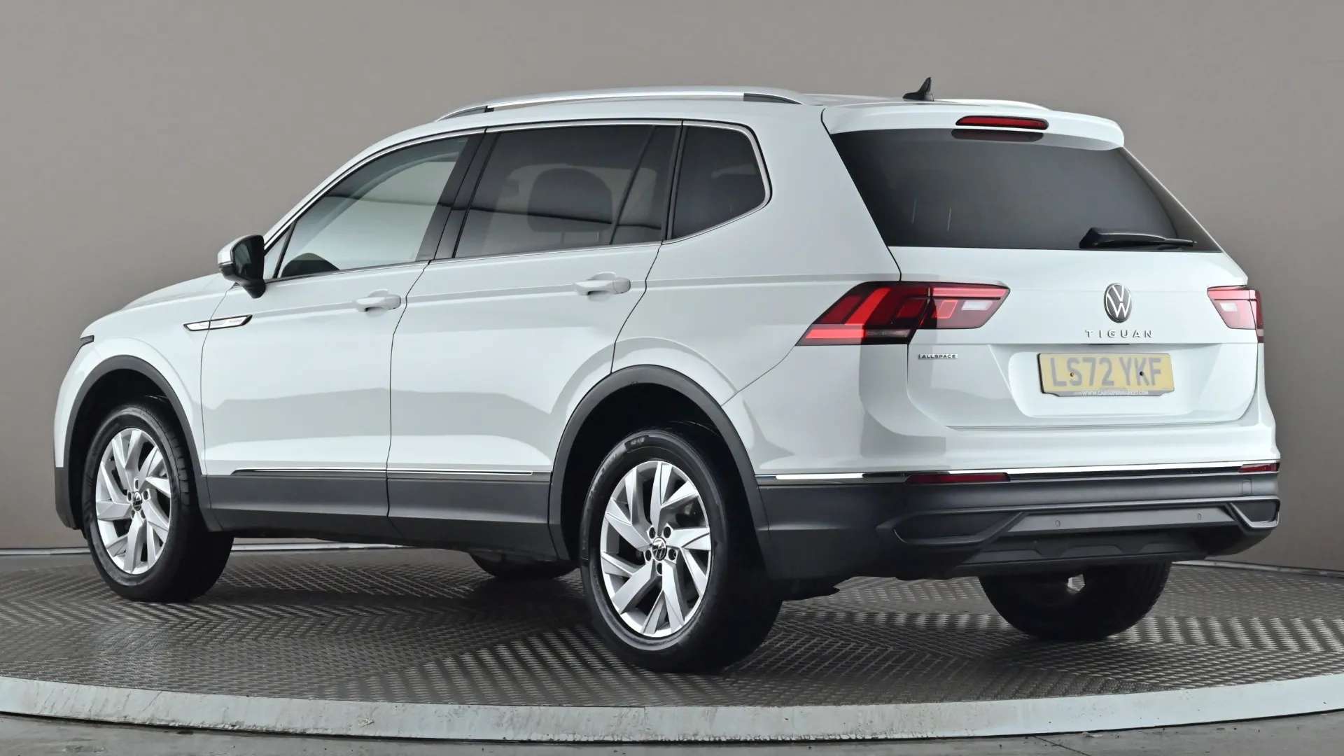 2022 VOLKSWAGEN TIGUAN ALLSPACE 2022 VOLKSWAGEN TIGUAN ALLSPACE