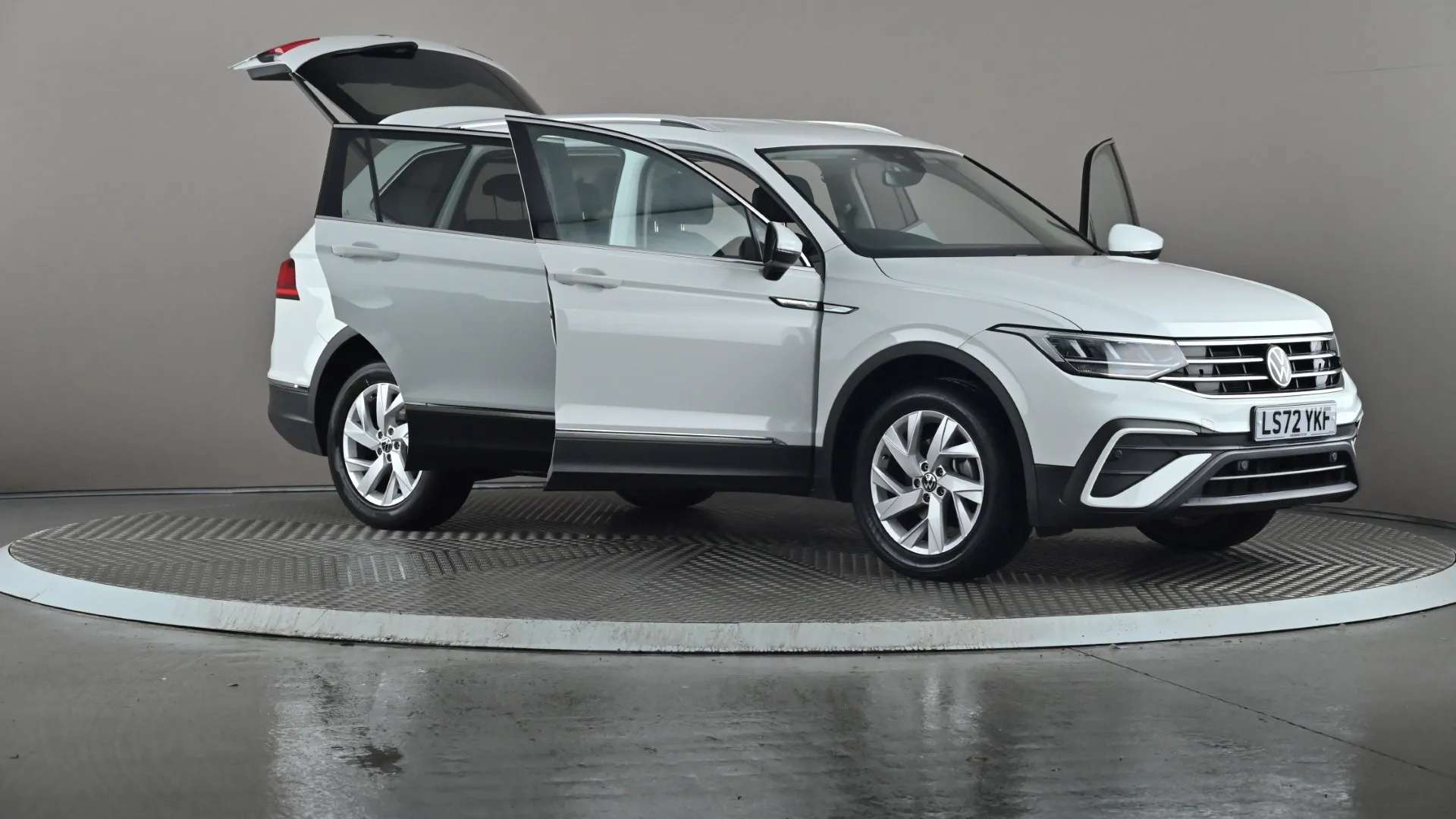 2022 VOLKSWAGEN TIGUAN ALLSPACE 2022 VOLKSWAGEN TIGUAN ALLSPACE