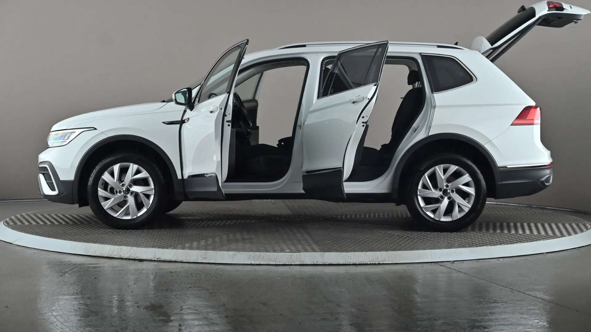 2022 VOLKSWAGEN TIGUAN ALLSPACE 2022 VOLKSWAGEN TIGUAN ALLSPACE