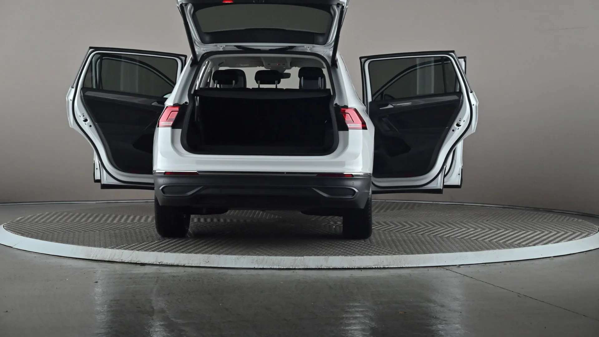 2022 VOLKSWAGEN TIGUAN ALLSPACE 2022 VOLKSWAGEN TIGUAN ALLSPACE