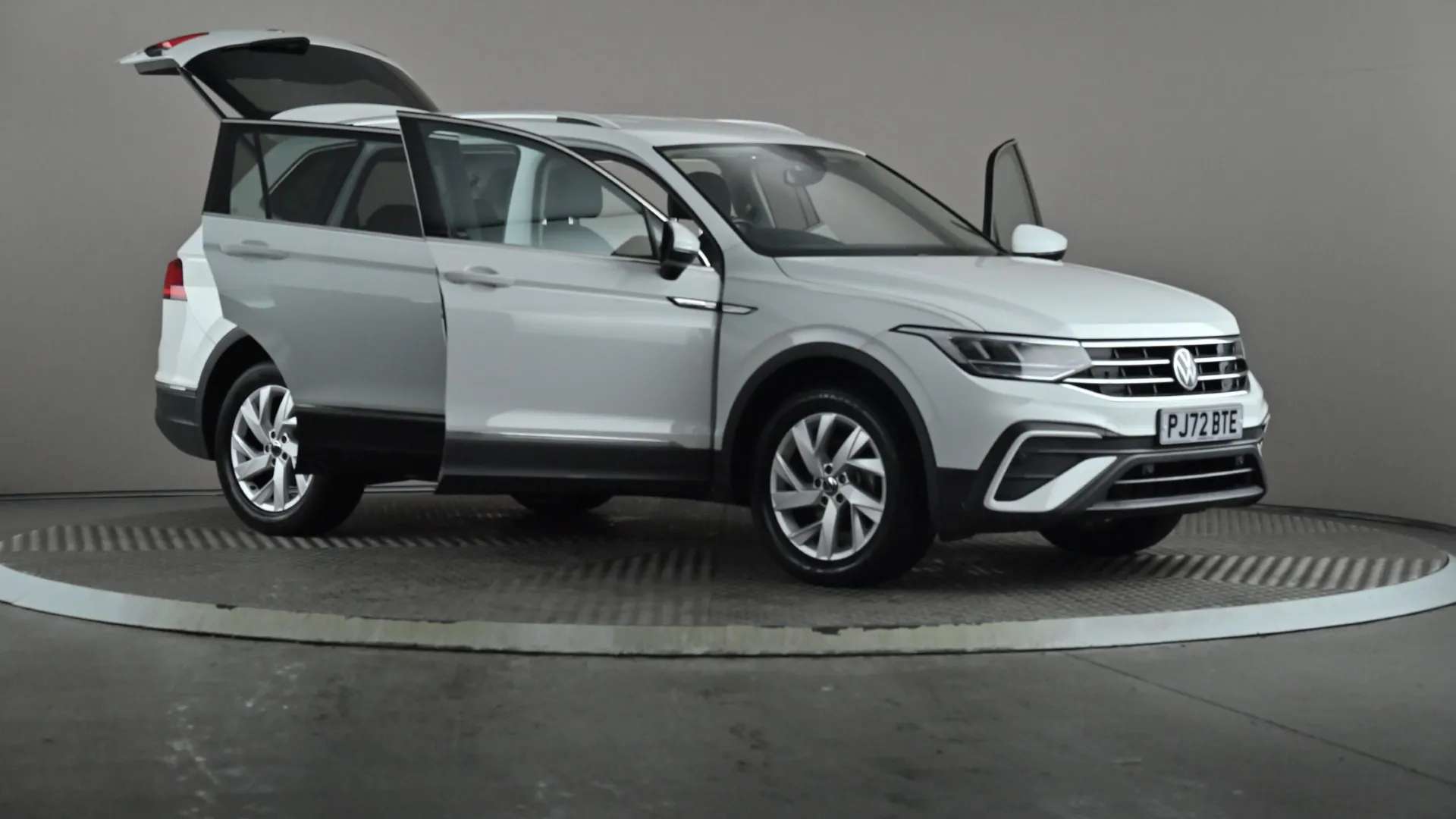 2022 VOLKSWAGEN TIGUAN ALLSPACE 2022 VOLKSWAGEN TIGUAN ALLSPACE