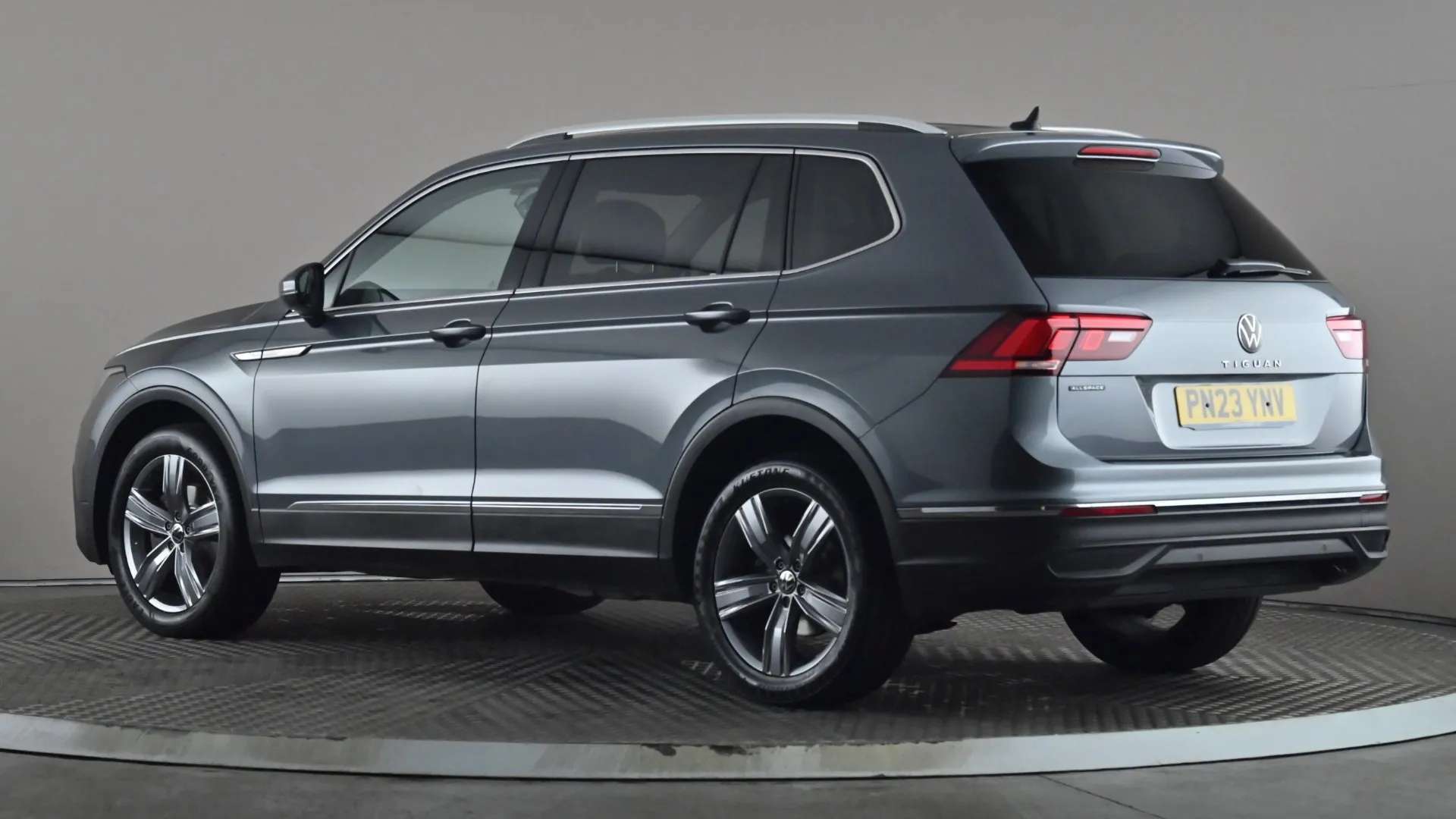A 2023 VOLKSWAGEN TIGUAN ALLSPACE 1.5 TSI Life A 2023 VOLKSWAGEN TIGUAN ALLSPACE 1.5 TSI Life