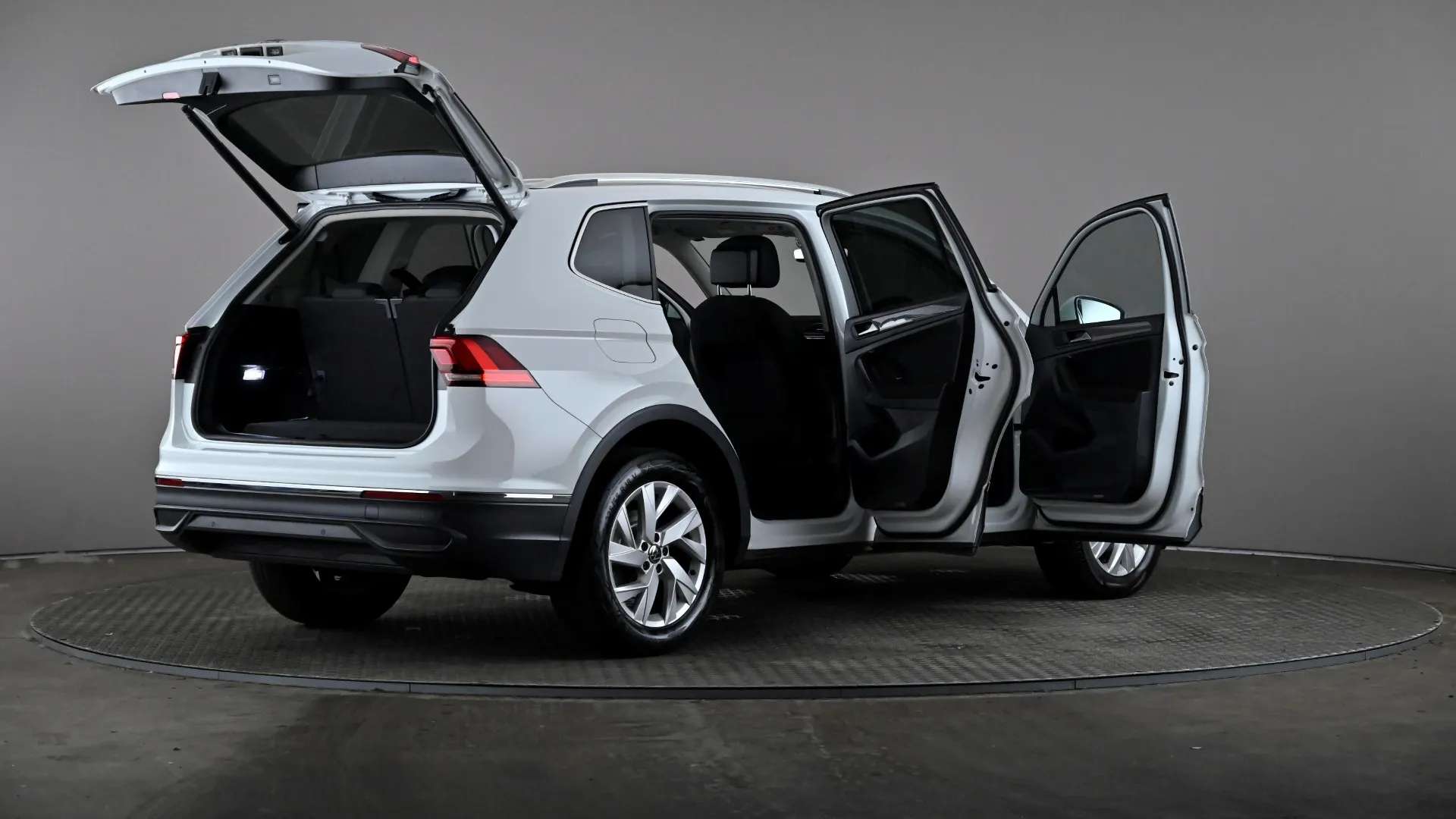 2022 VOLKSWAGEN TIGUAN ALLSPACE 2022 VOLKSWAGEN TIGUAN ALLSPACE