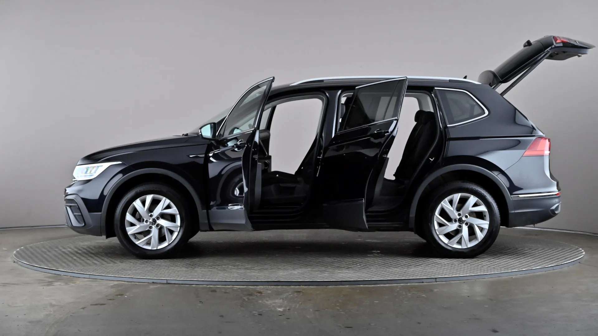 2023 VOLKSWAGEN TIGUAN ALLSPACE 2023 VOLKSWAGEN TIGUAN ALLSPACE