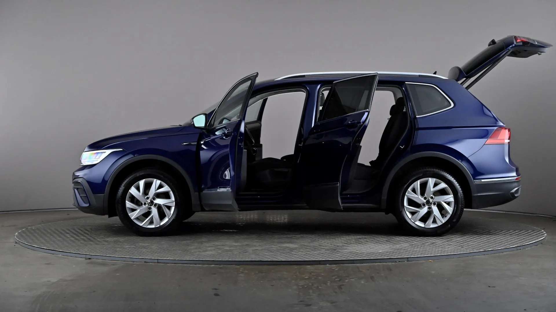 2022 VOLKSWAGEN TIGUAN ALLSPACE 2022 VOLKSWAGEN TIGUAN ALLSPACE