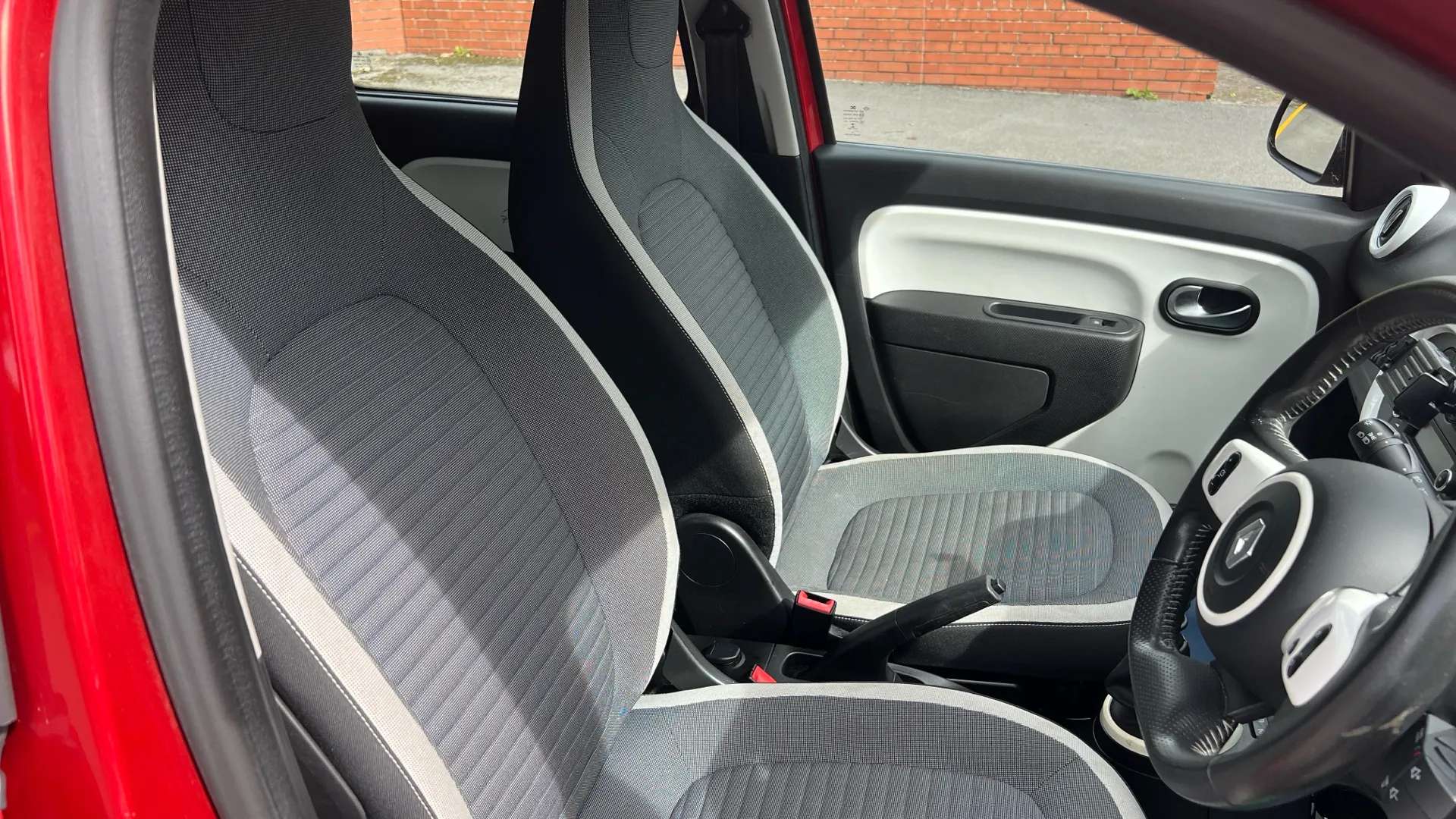 2016 RENAULT TWINGO 2016 RENAULT TWINGO