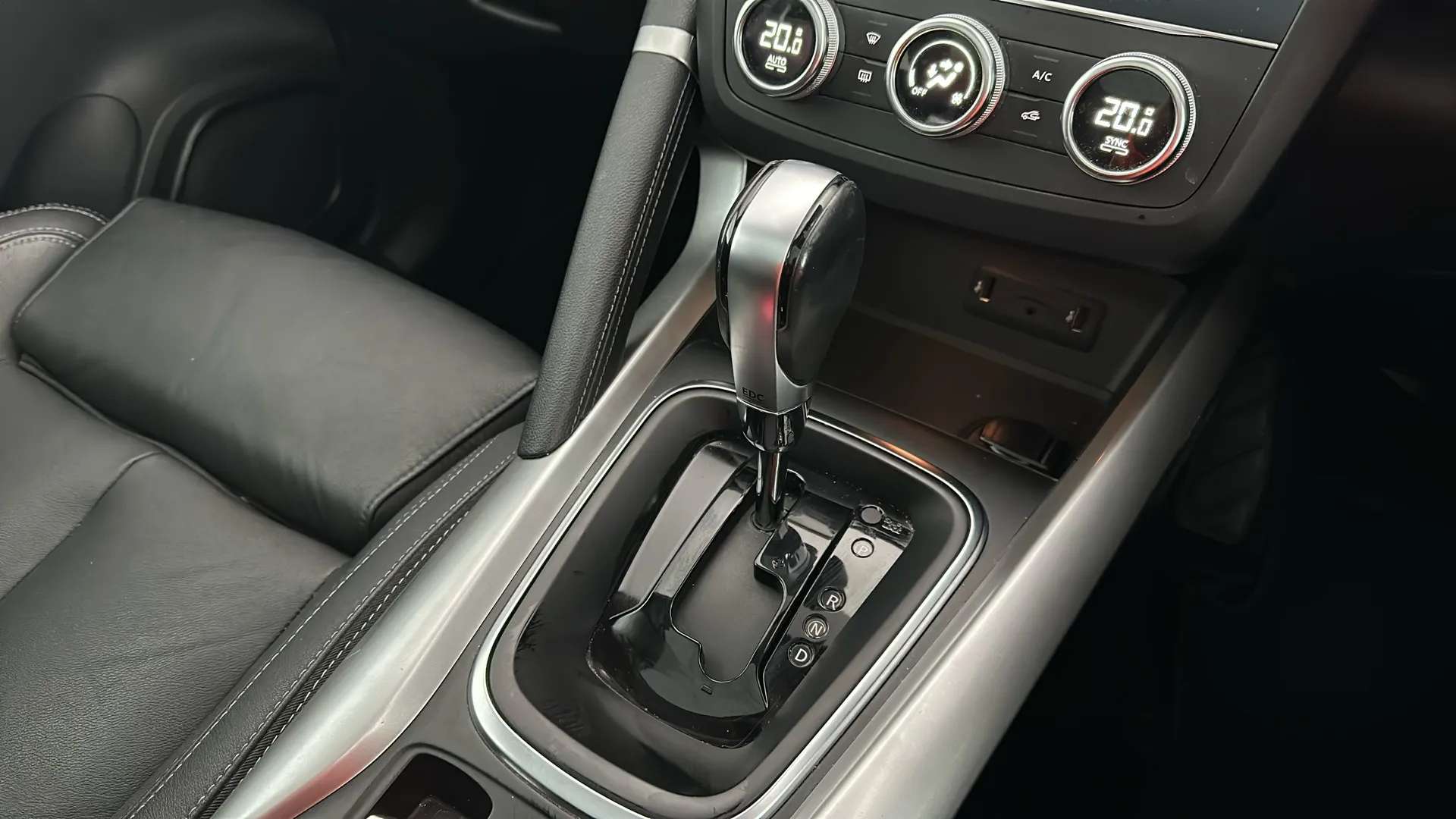 2019 RENAULT KADJAR 2019 RENAULT KADJAR