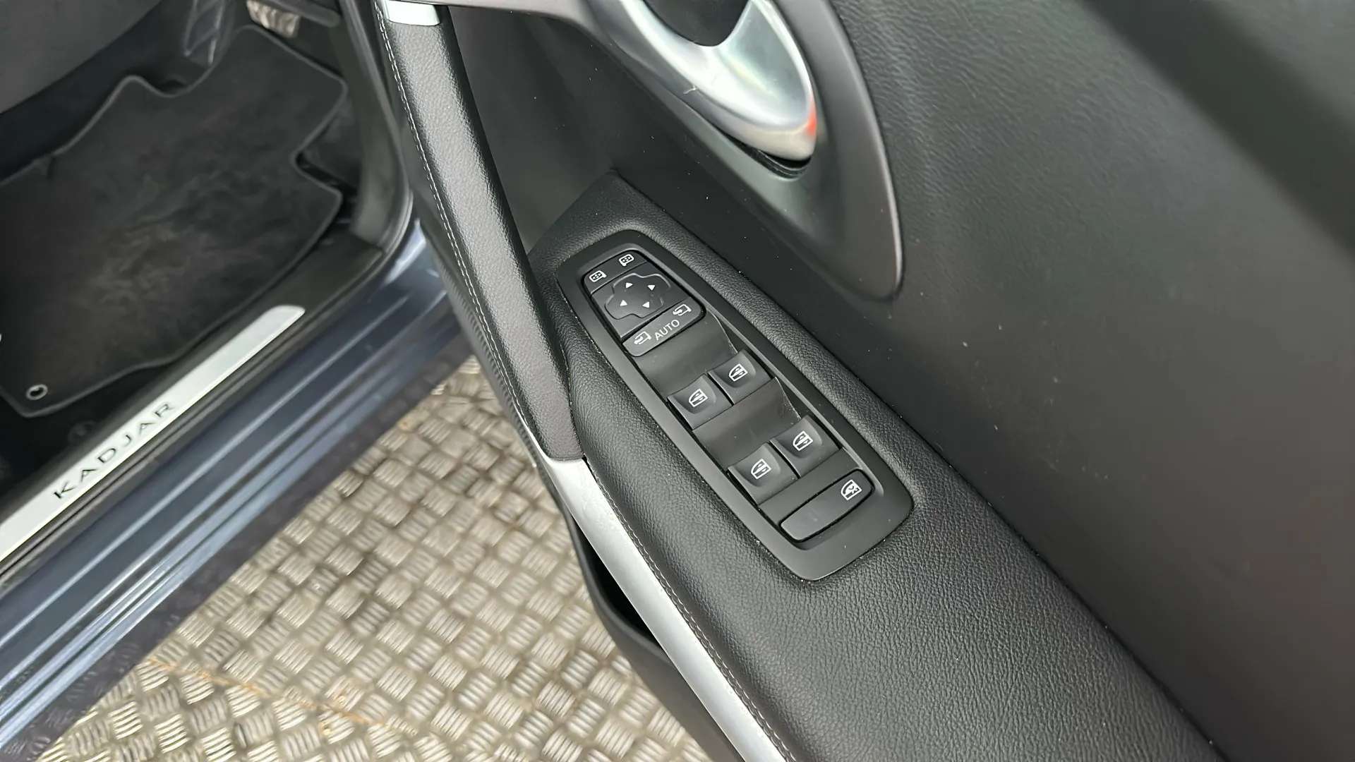 2019 RENAULT KADJAR 2019 RENAULT KADJAR