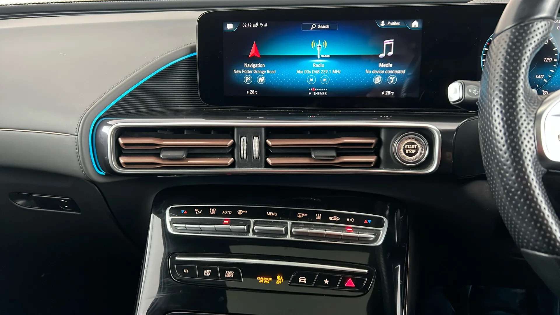 2021 MERCEDES-BENZ EQC 2021 MERCEDES-BENZ EQC