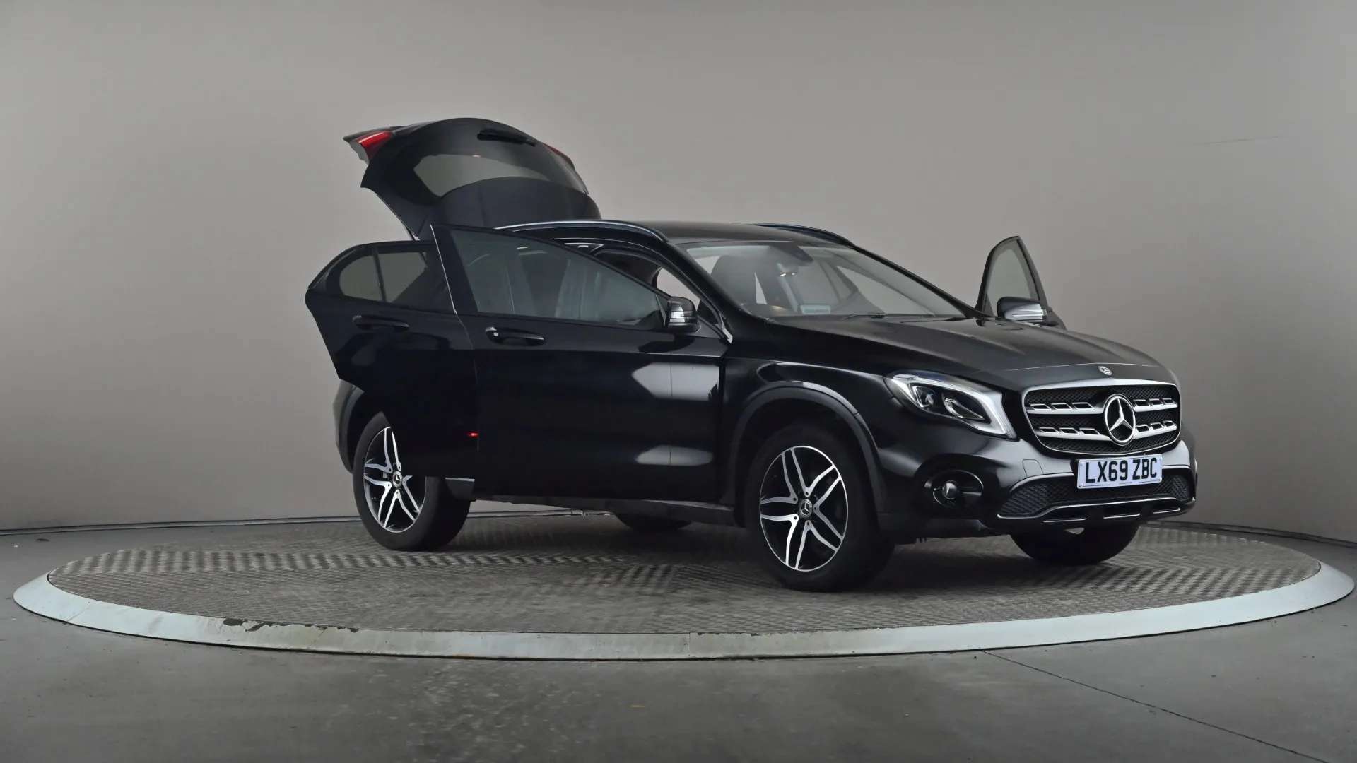 2019 MERCEDES-BENZ GLA 2019 MERCEDES-BENZ GLA