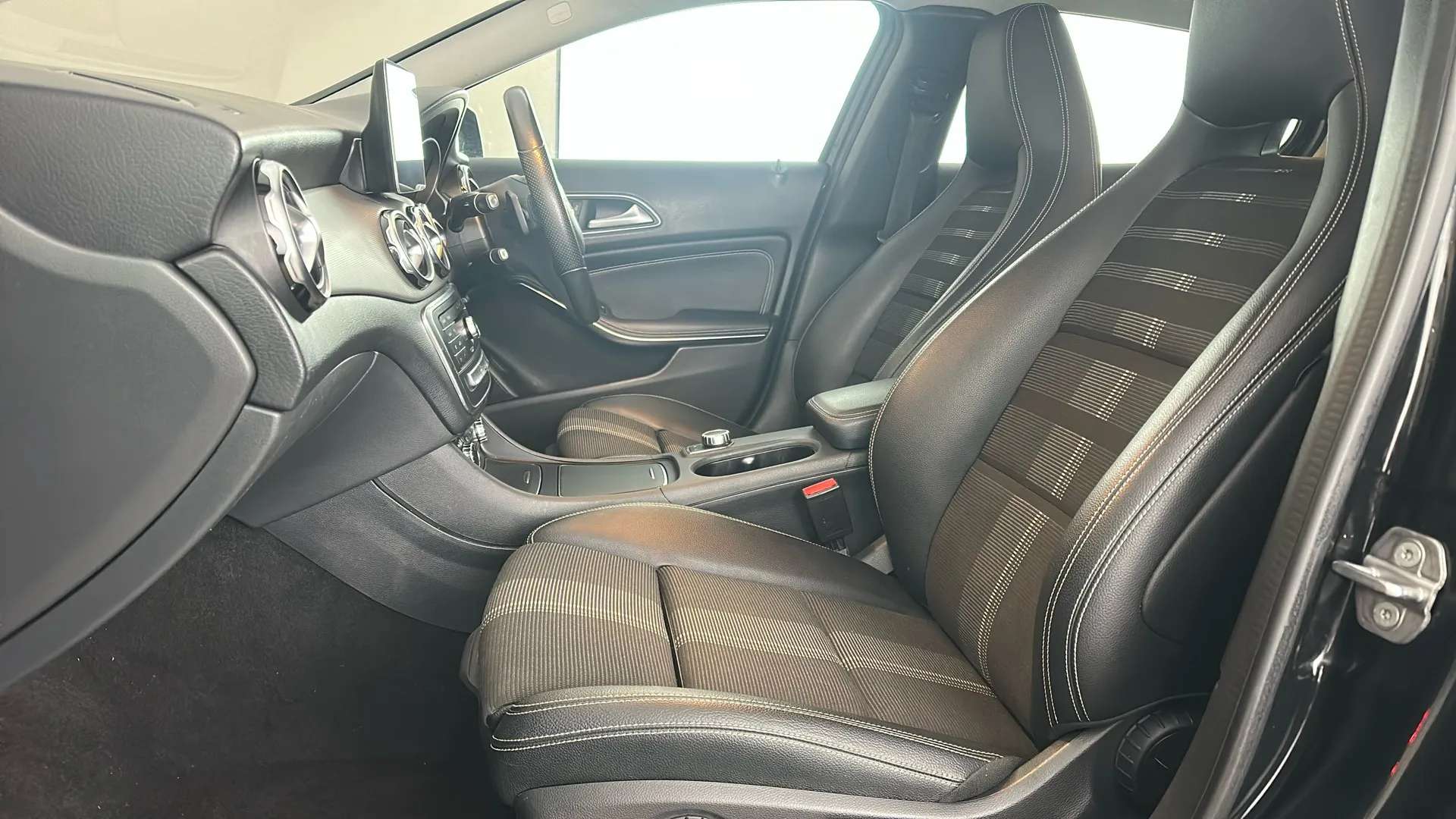 2019 MERCEDES-BENZ GLA 2019 MERCEDES-BENZ GLA