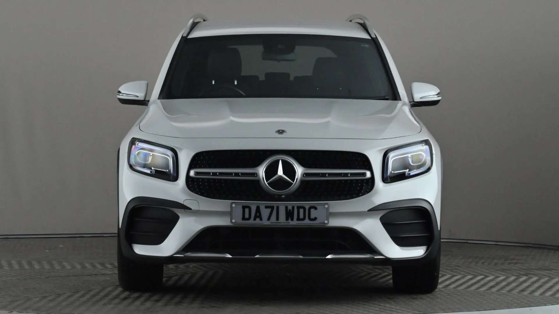 A 2021 MERCEDES-BENZ GLB GLB 200 AMG Line 7G-Tronic A 2021 MERCEDES-BENZ GLB GLB 200 AMG Line 7G-Tronic