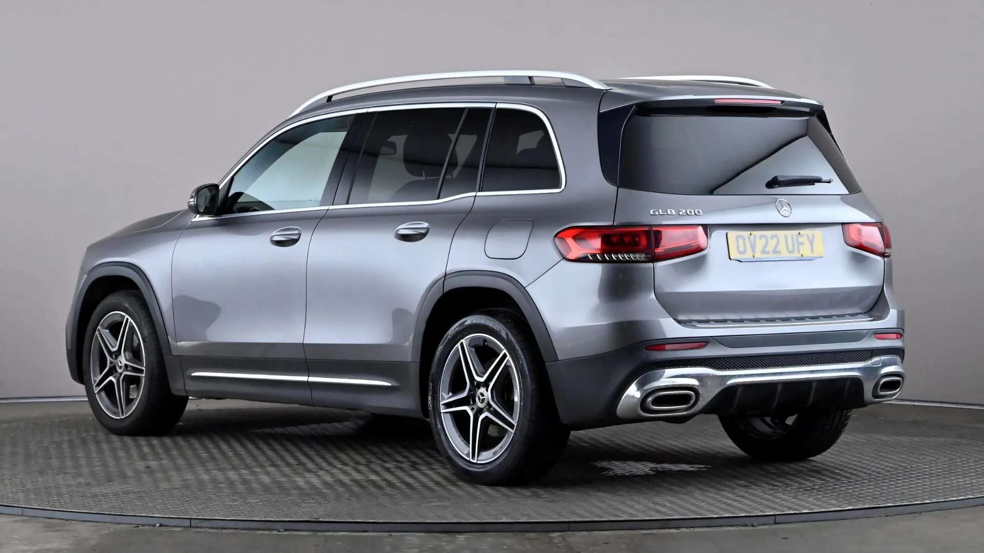 A 2022 MERCEDES-BENZ GLB GLB 200 AMG Line 7G-Tronic A 2022 MERCEDES-BENZ GLB GLB 200 AMG Line 7G-Tronic