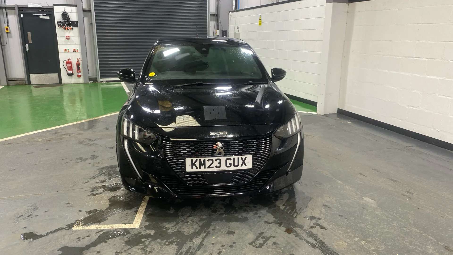 A 2023 PEUGEOT 208 1.2 PureTech 100 GT EAT8 A 2023 PEUGEOT 208 1.2 PureTech 100 GT EAT8