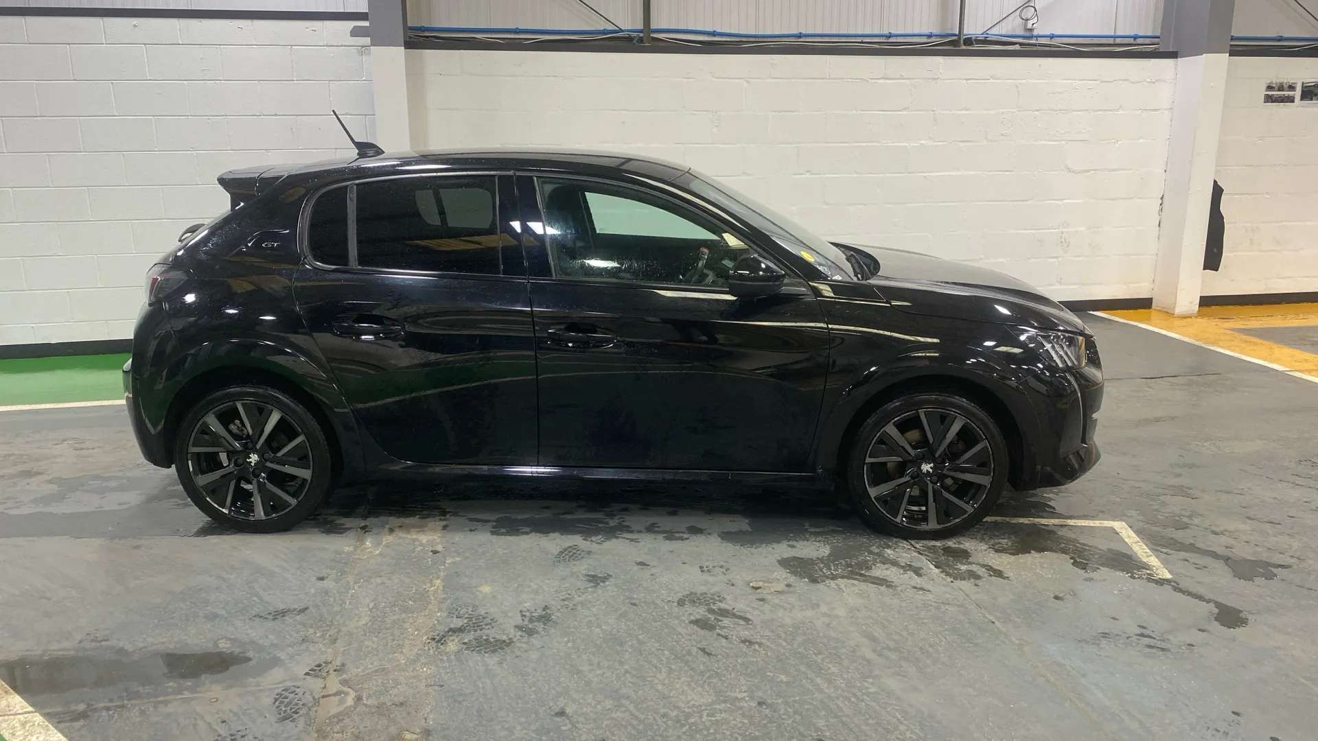 A 2023 PEUGEOT 208 1.2 PureTech 100 GT EAT8 A 2023 PEUGEOT 208 1.2 PureTech 100 GT EAT8