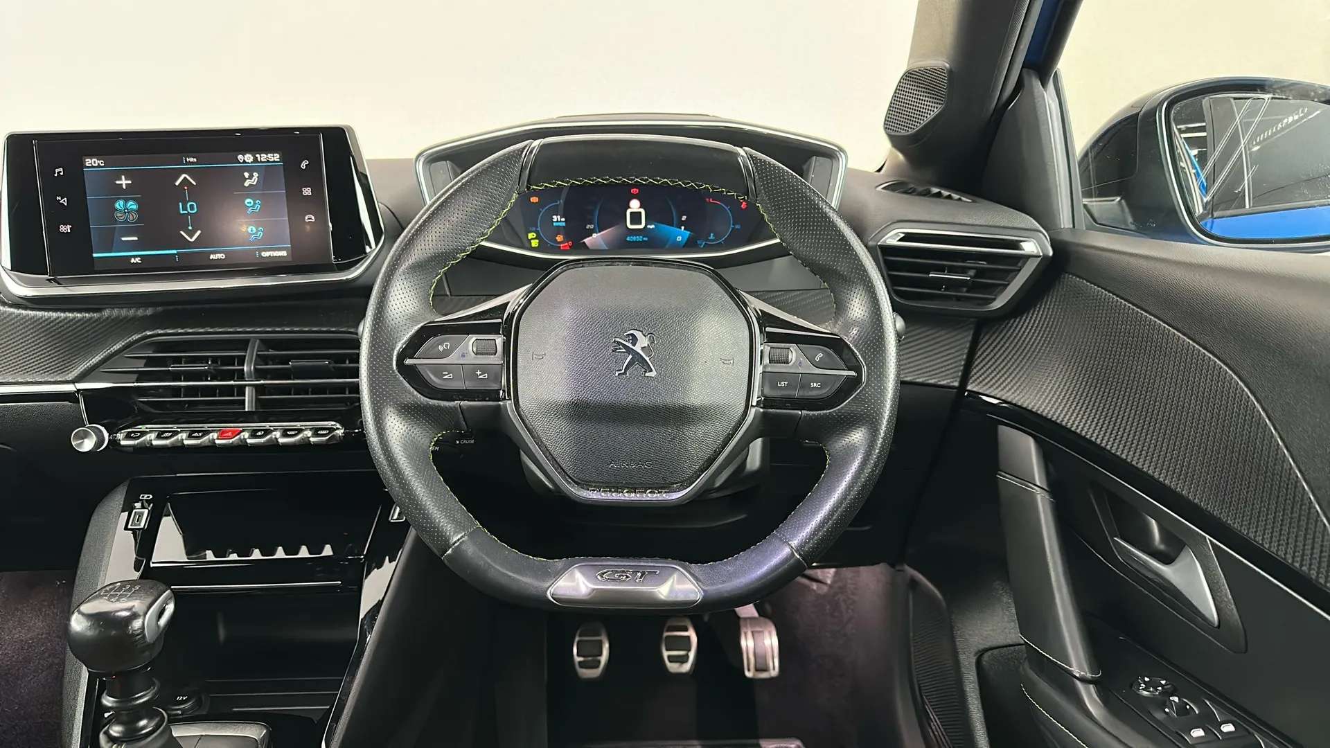 2020 PEUGEOT 208 2020 PEUGEOT 208