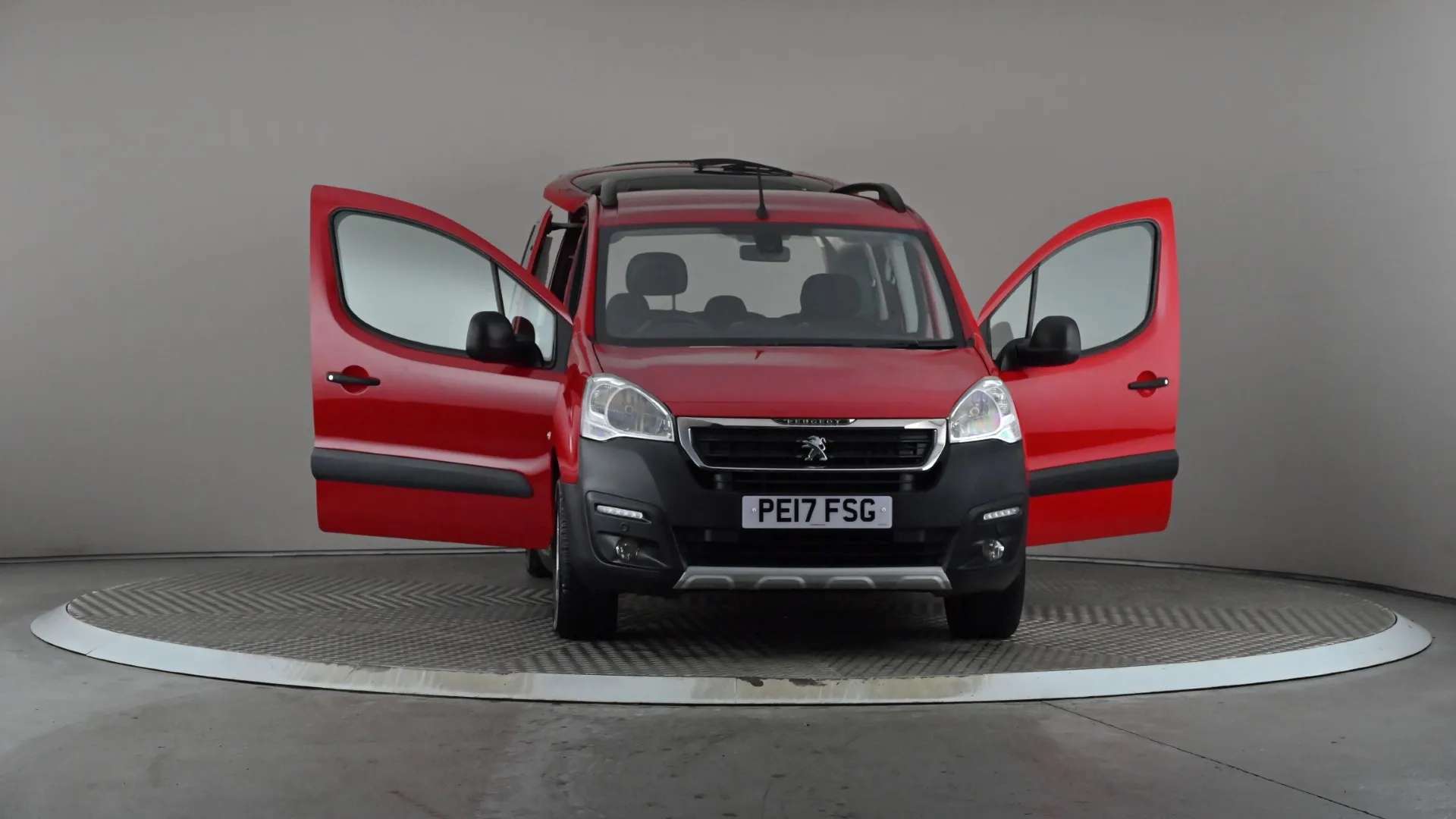 2017 PEUGEOT PARTNER TEPEE 2017 PEUGEOT PARTNER TEPEE