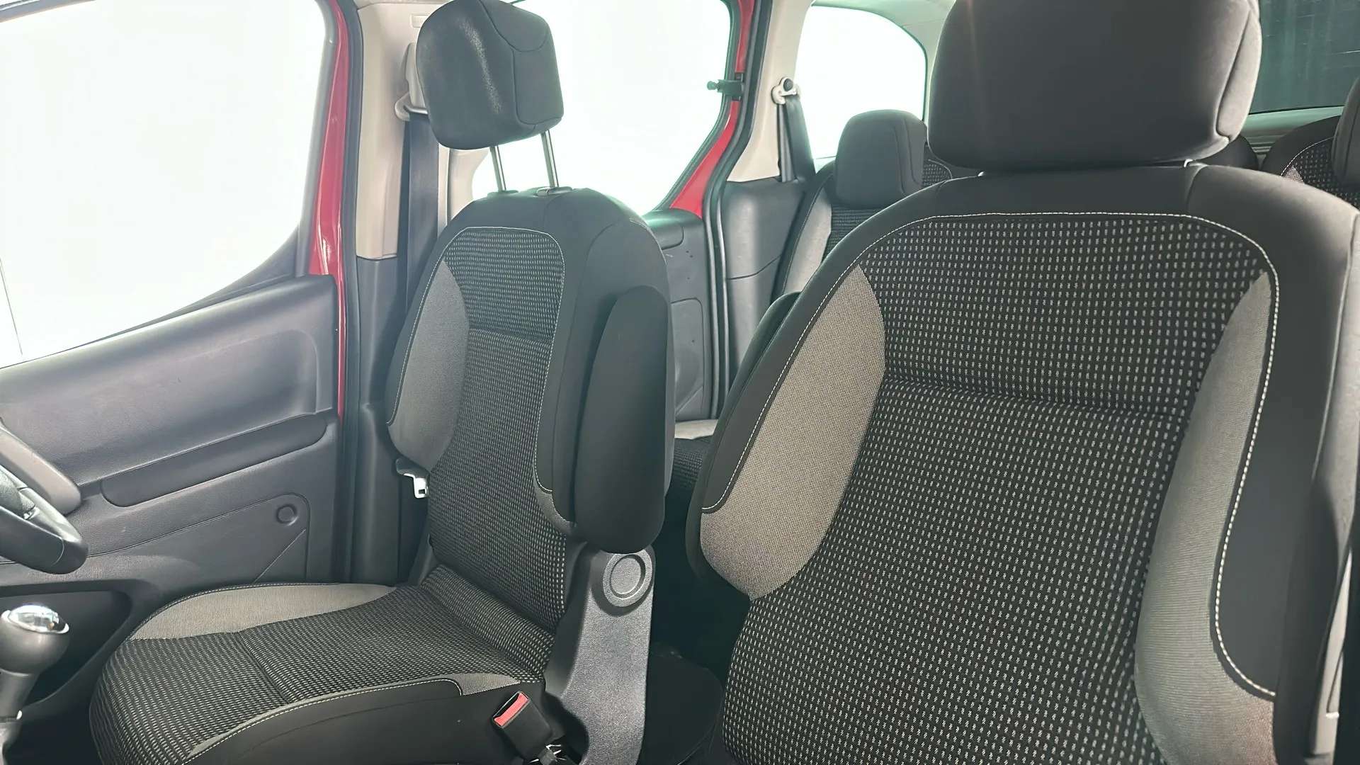 2017 PEUGEOT PARTNER TEPEE 2017 PEUGEOT PARTNER TEPEE
