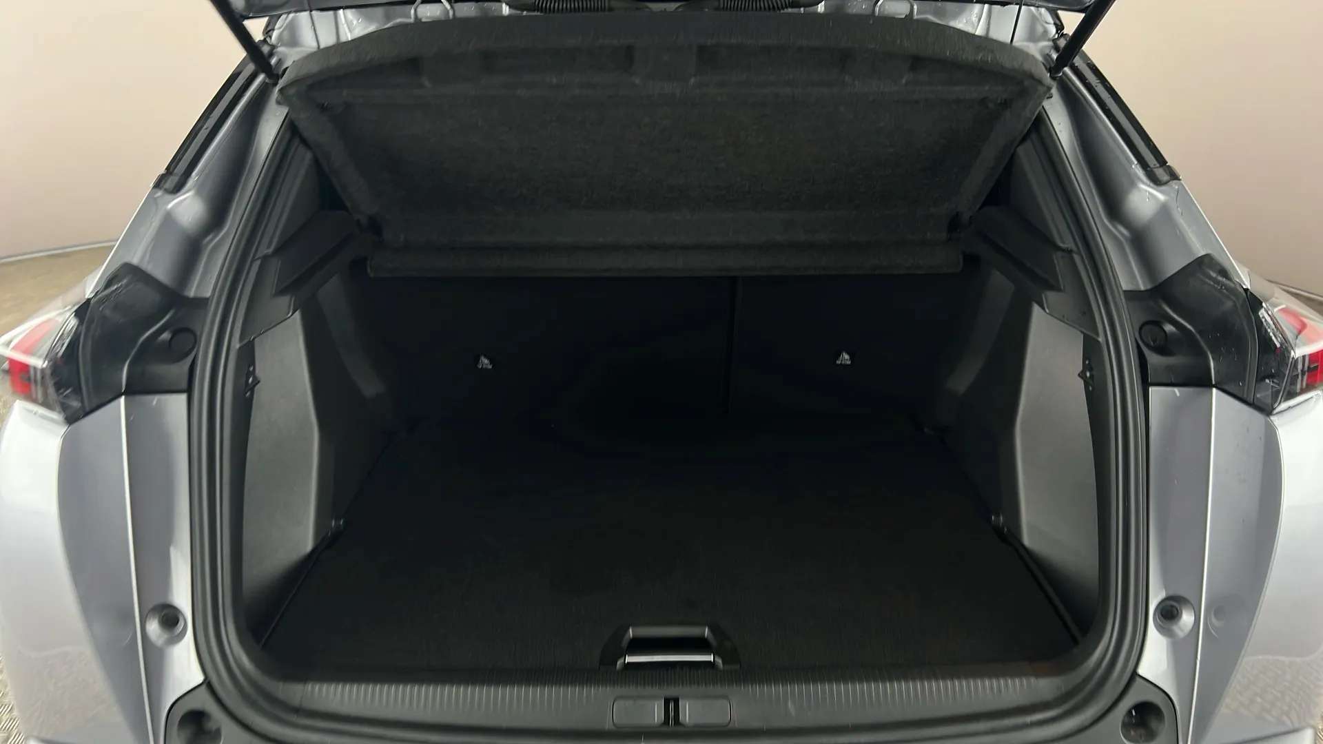 2022 PEUGEOT 2008 2022 PEUGEOT 2008