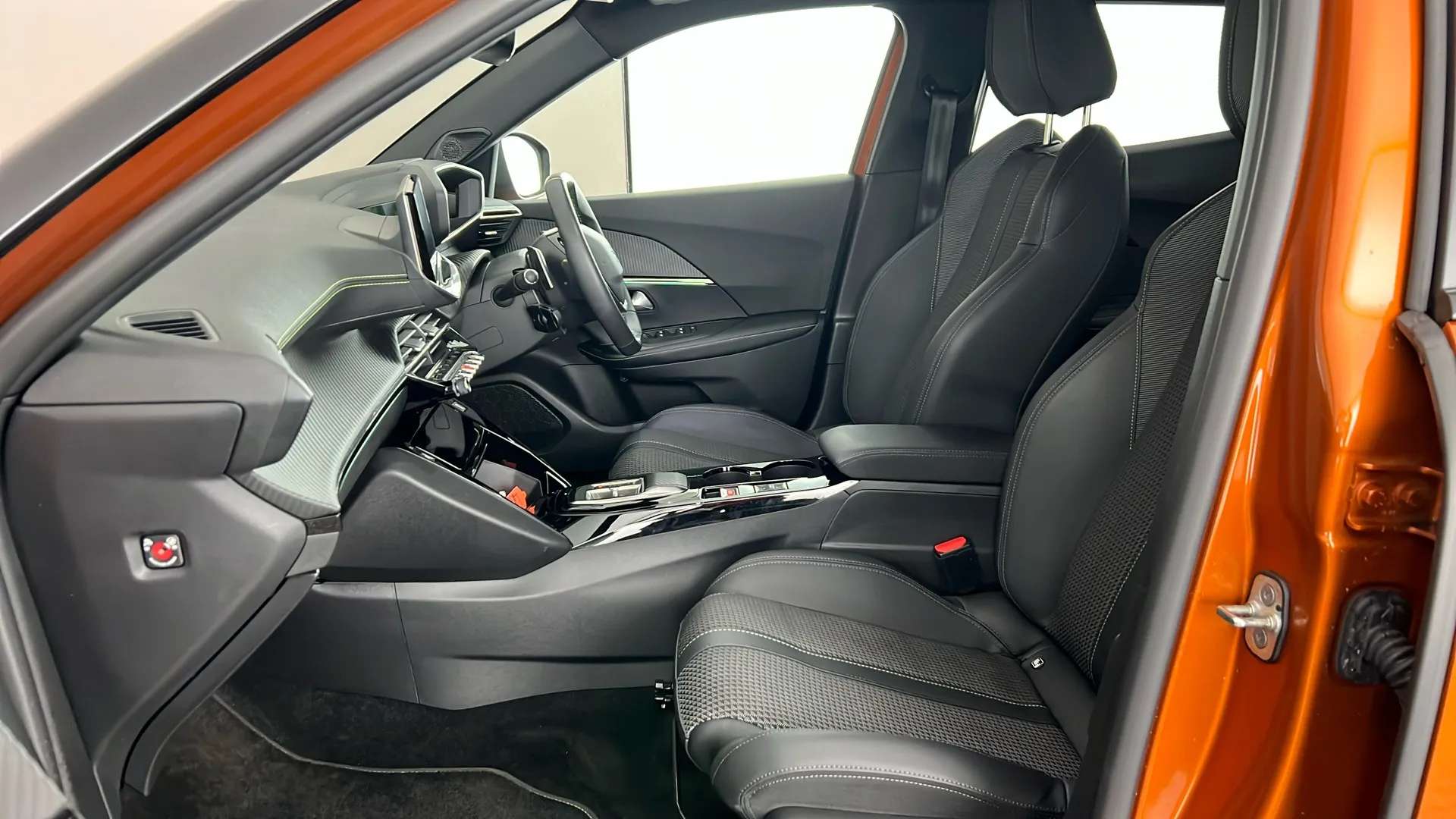 2023 PEUGEOT 2008 2023 PEUGEOT 2008