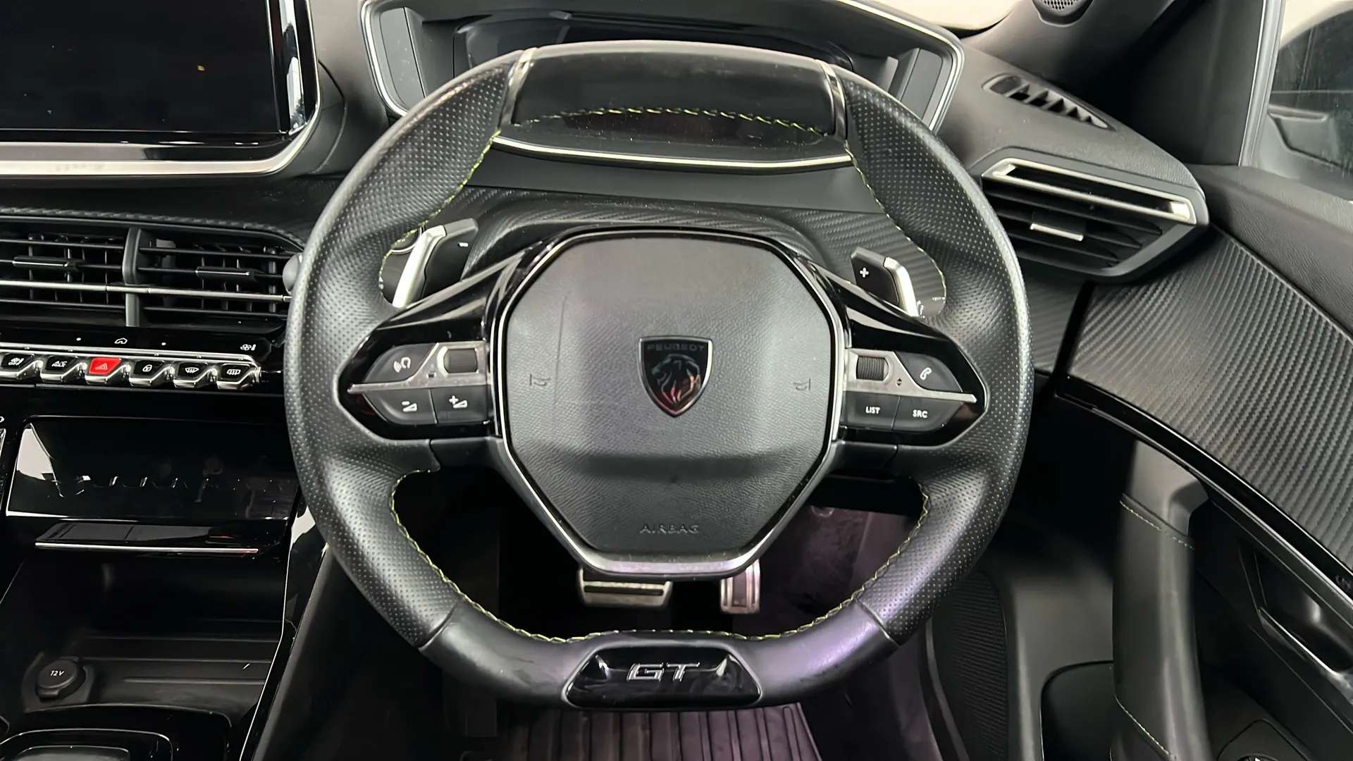 2024 PEUGEOT 2008 2024 PEUGEOT 2008