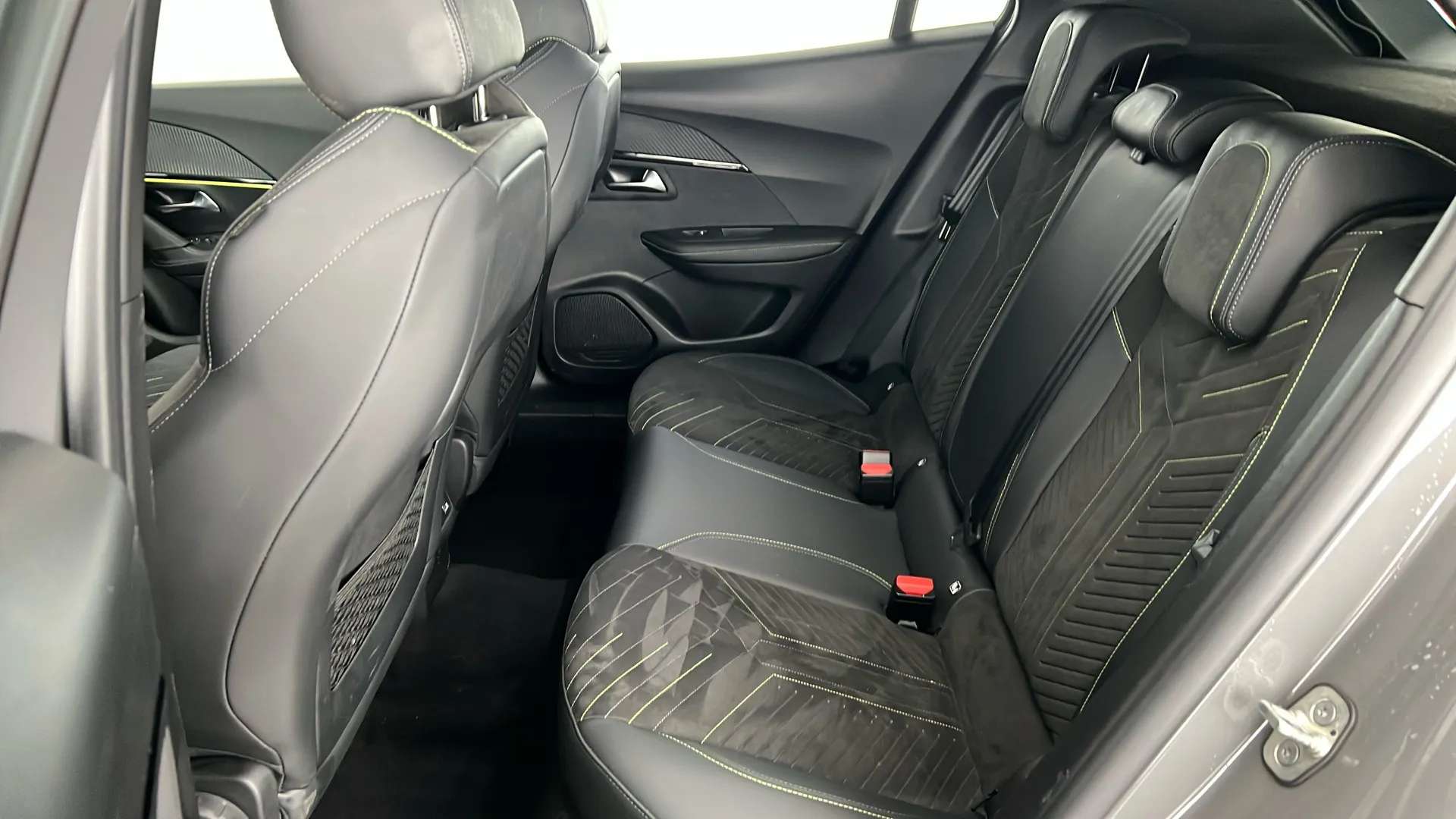 2024 PEUGEOT 2008 2024 PEUGEOT 2008