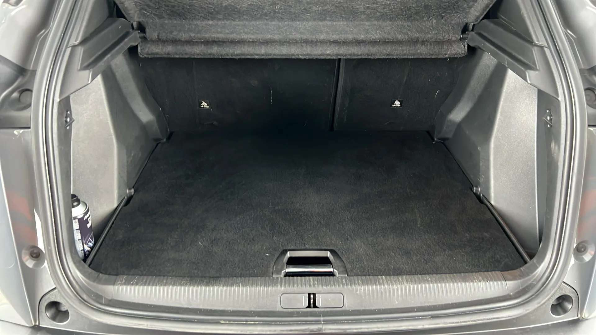 2024 PEUGEOT 2008 2024 PEUGEOT 2008