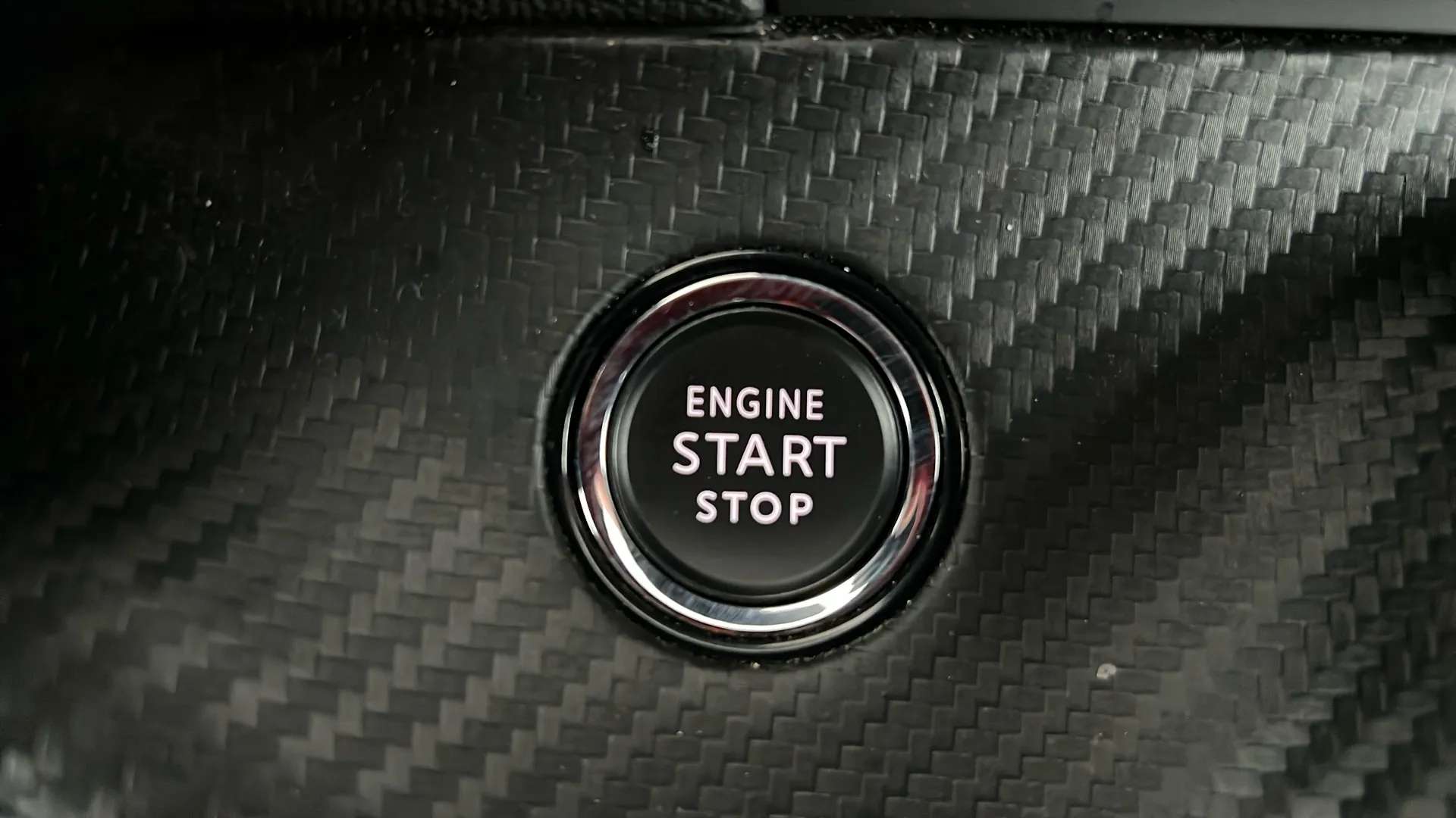 2024 PEUGEOT 2008 2024 PEUGEOT 2008