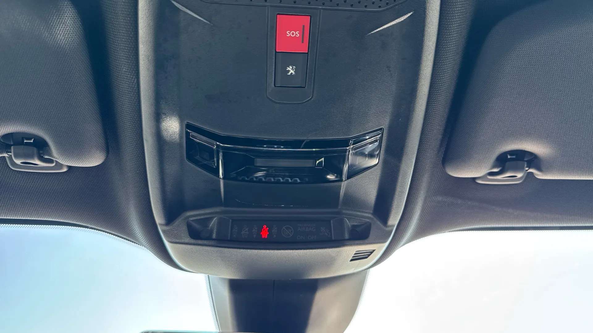 2022 PEUGEOT 2008 2022 PEUGEOT 2008