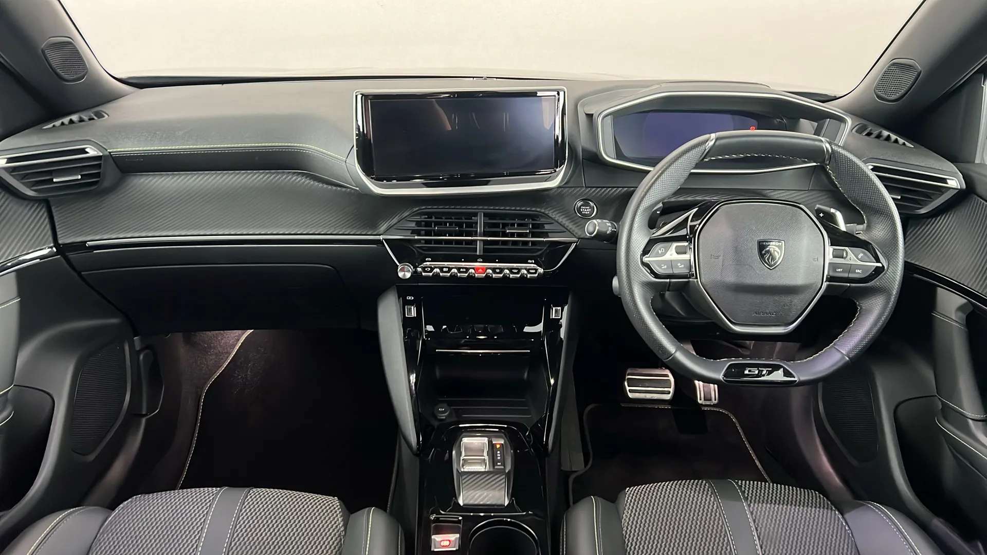 2024 PEUGEOT 2008 2024 PEUGEOT 2008