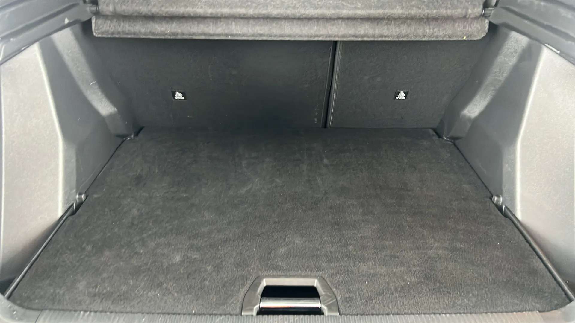 2024 PEUGEOT 2008 2024 PEUGEOT 2008