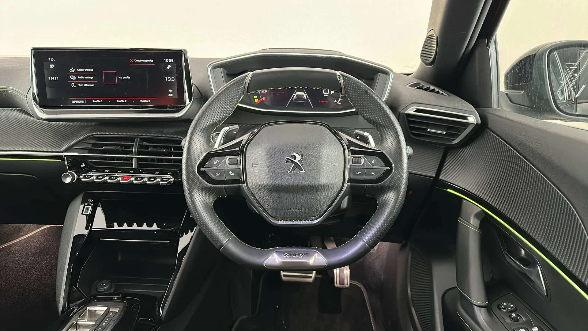 2023 PEUGEOT 2008 2023 PEUGEOT 2008