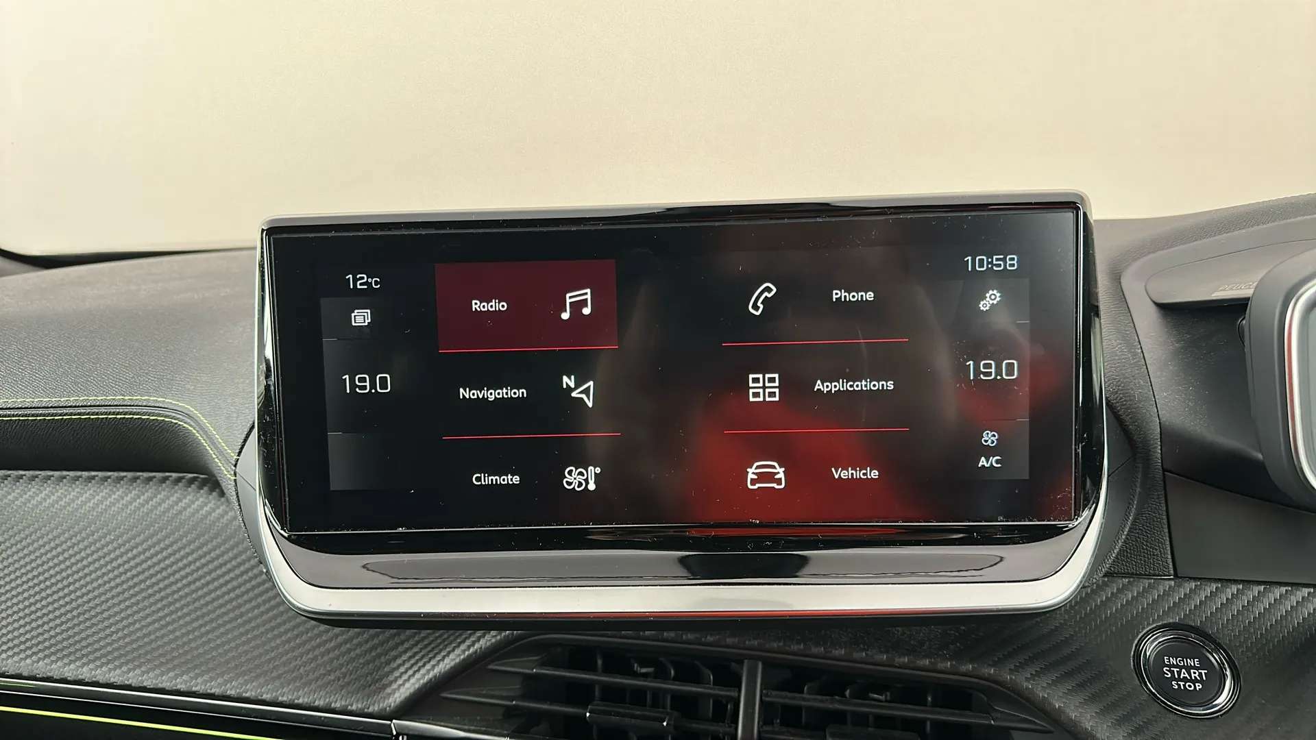 2023 PEUGEOT 2008 2023 PEUGEOT 2008