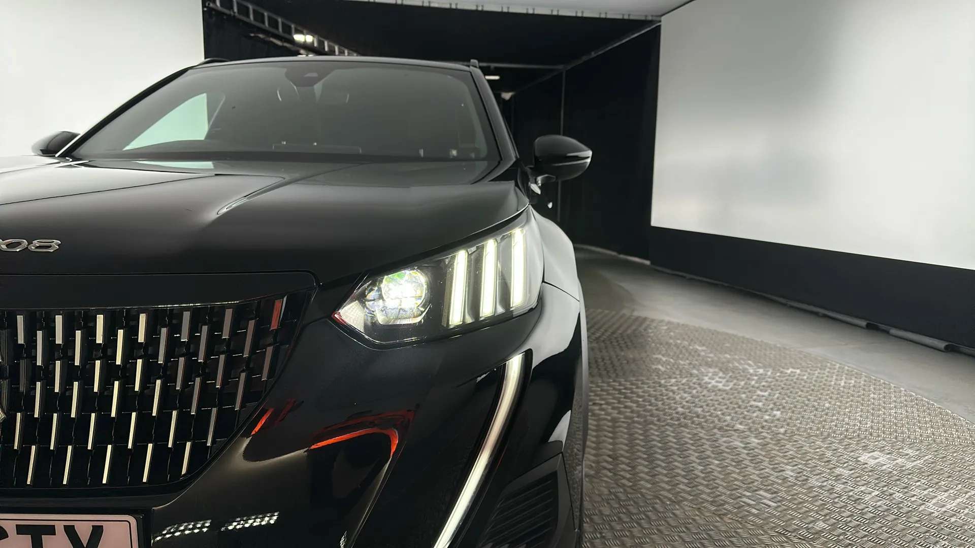 2023 PEUGEOT 2008 2023 PEUGEOT 2008