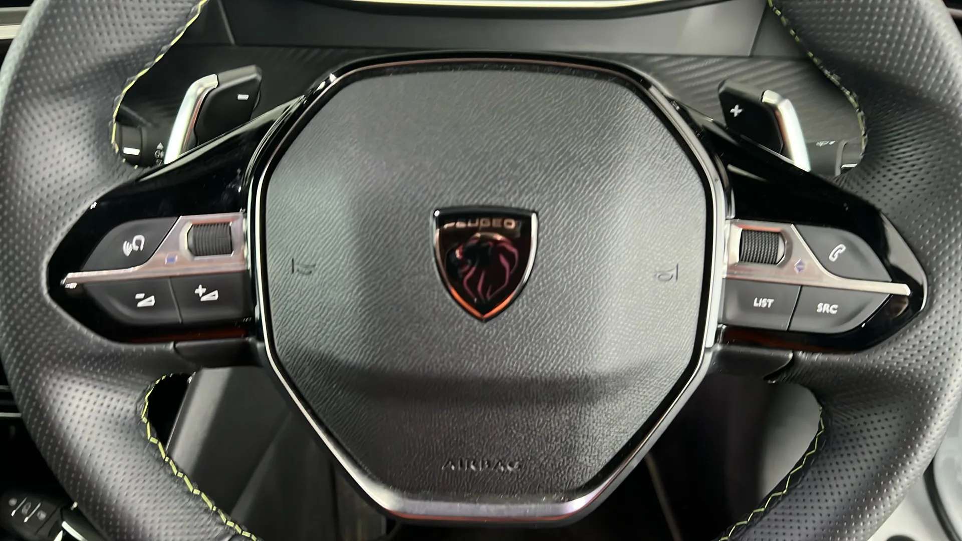 2024 PEUGEOT 2008 2024 PEUGEOT 2008