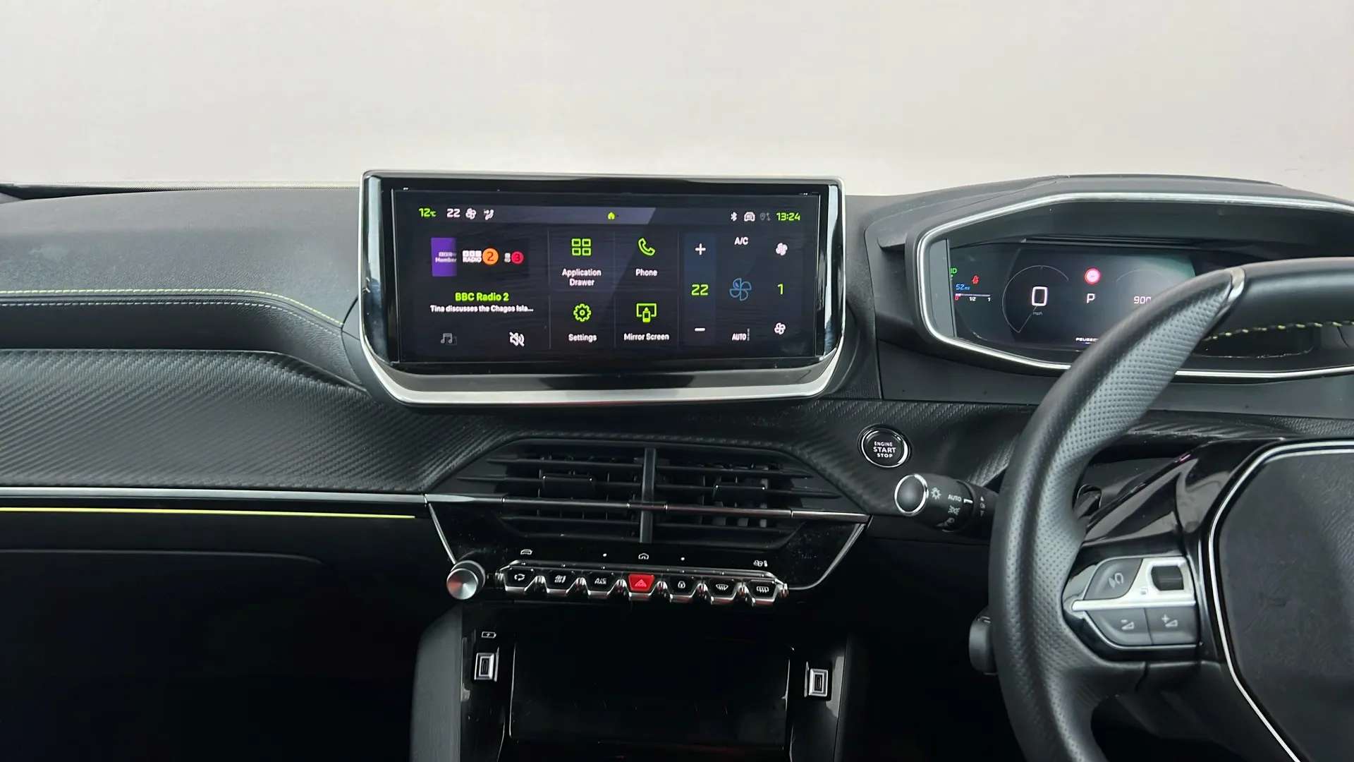 2024 PEUGEOT 2008 2024 PEUGEOT 2008