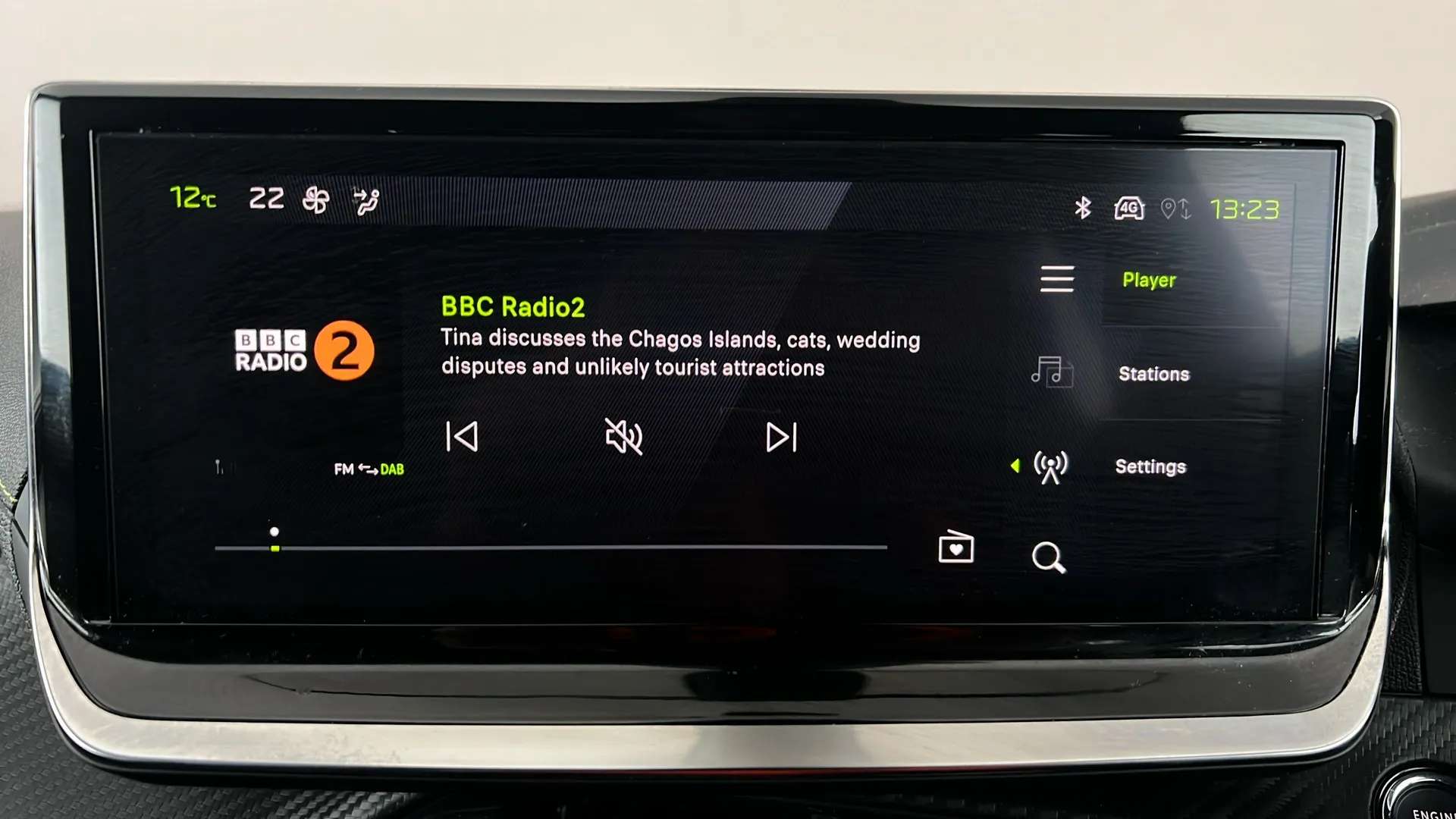 2024 PEUGEOT 2008 2024 PEUGEOT 2008