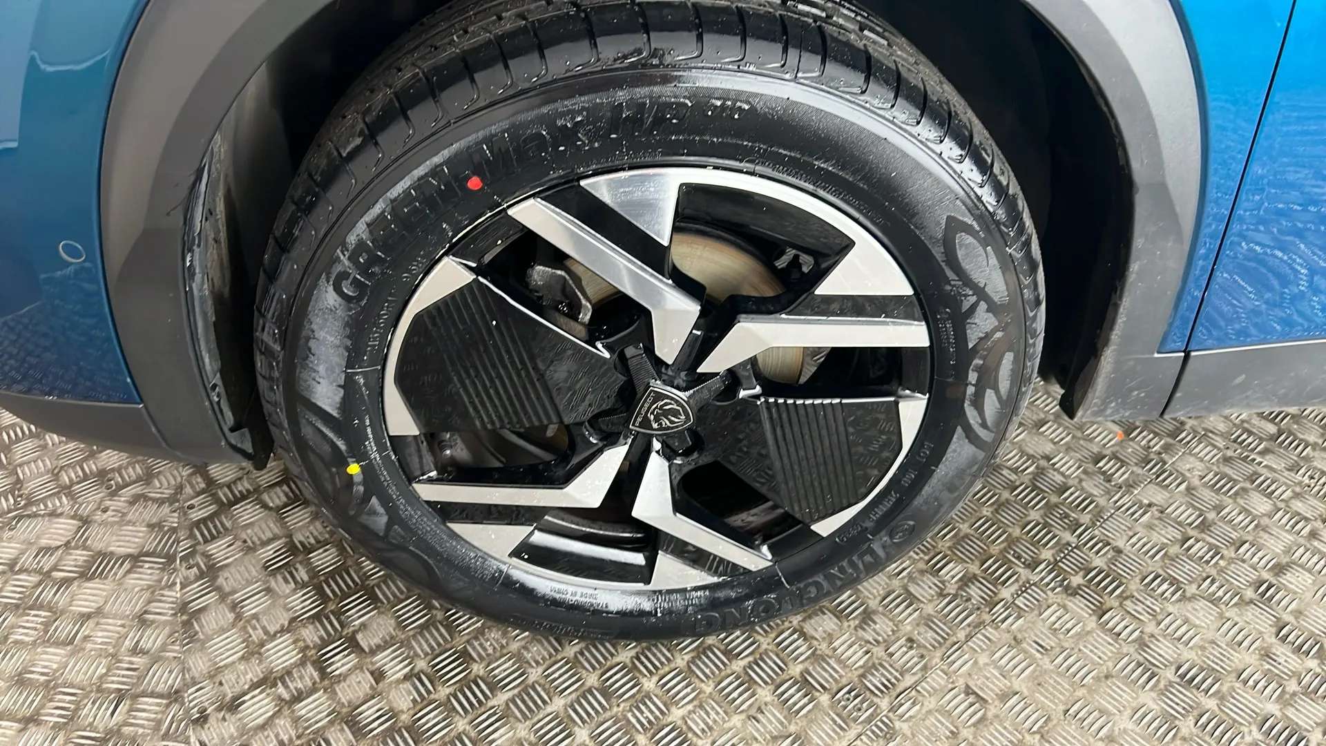 2025 PEUGEOT 2008 2025 PEUGEOT 2008