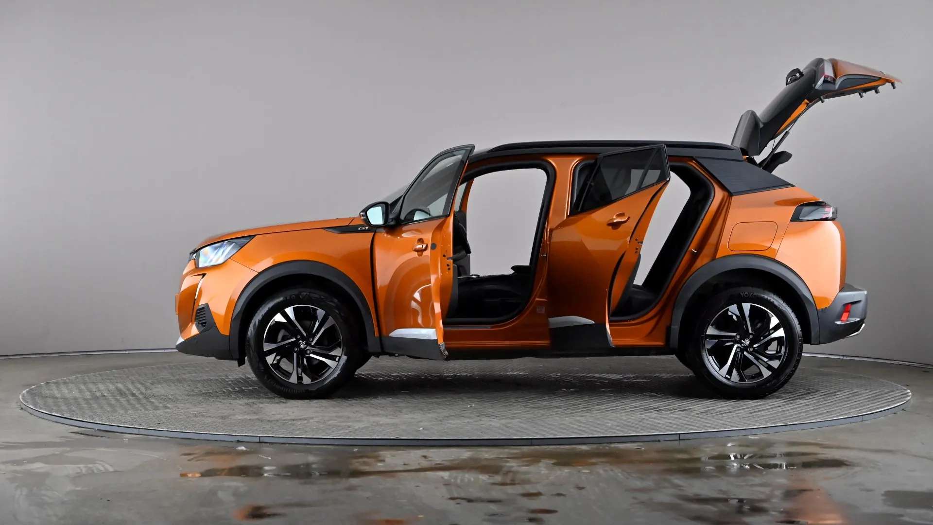 2023 PEUGEOT 2008 2023 PEUGEOT 2008