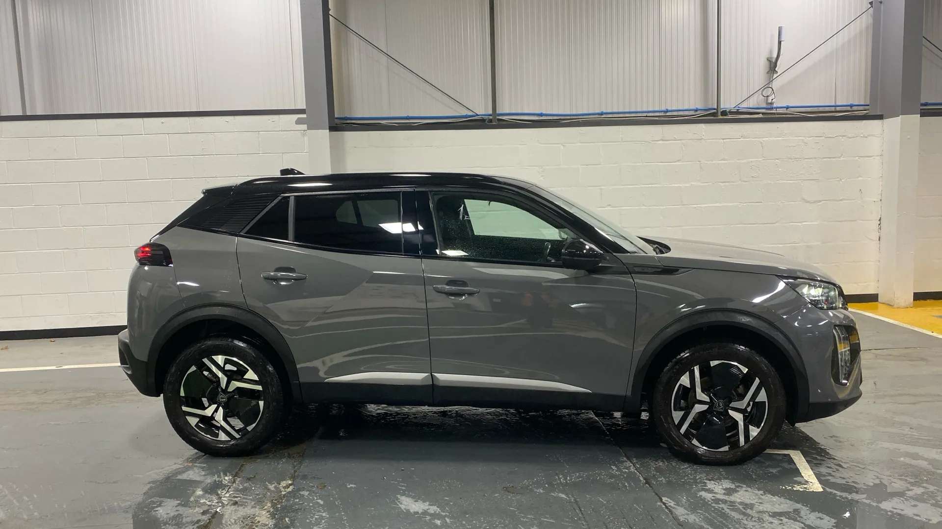 A 2024 PEUGEOT 2008 1.2 PureTech 130 GT EAT8 A 2024 PEUGEOT 2008 1.2 PureTech 130 GT EAT8